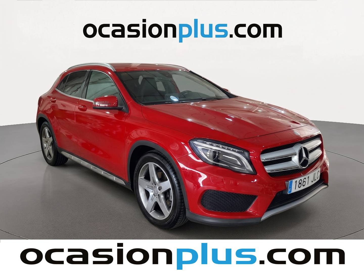 Foto delantera Mercedes GLA Mercedes GLA 200 d AMG Line (136 CV) derecha
