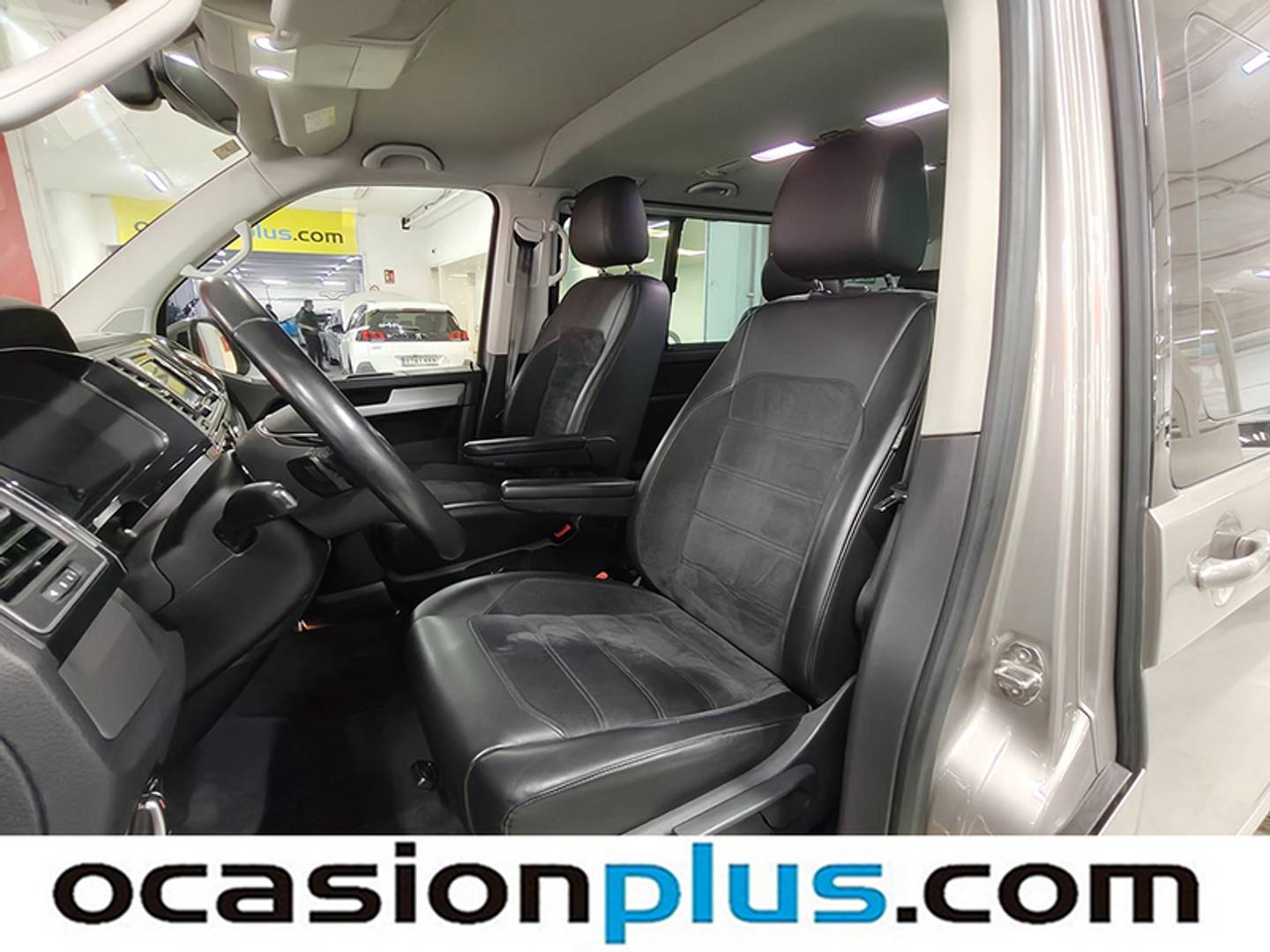 Foto Volkswagen Multivan Volkswagen Multivan Premium Batalla Corta 2.0 TDI BMT 7 plazas (198 CV) DSG