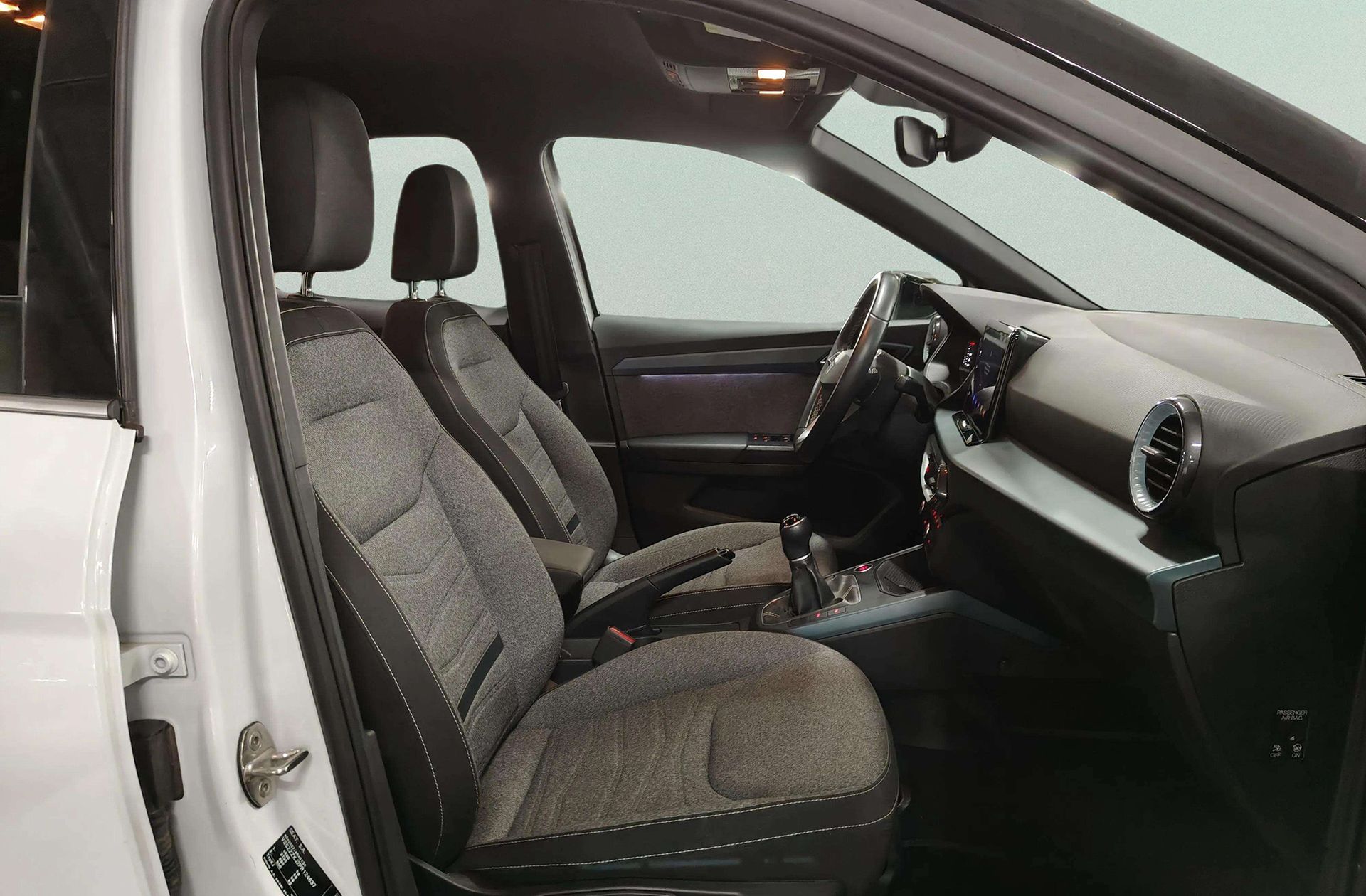 SEAT Arona 1.0 TSI Xperience XL - foto 19