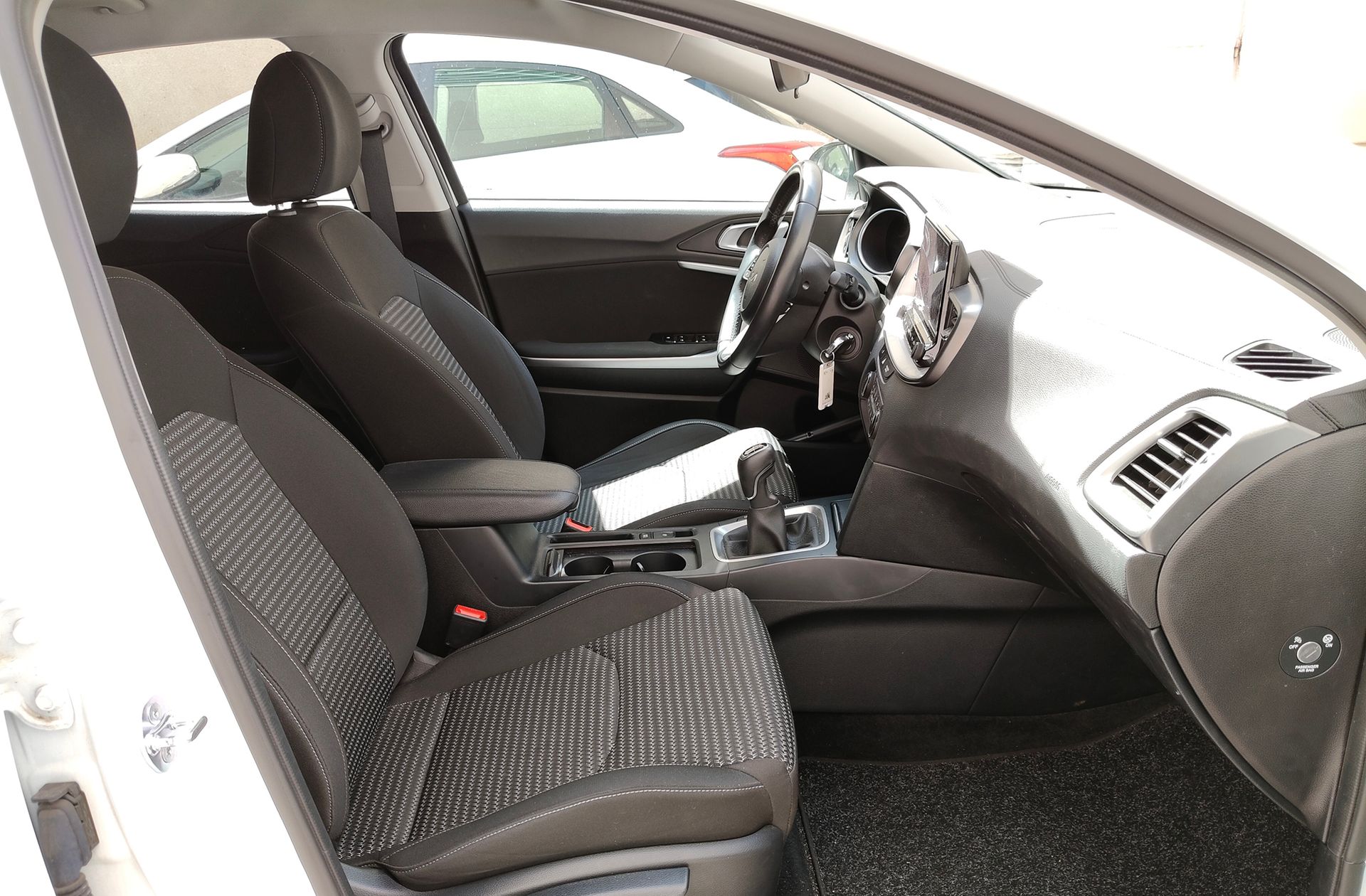 Kia XCeed 1.0 T-GDi Drive - foto 19