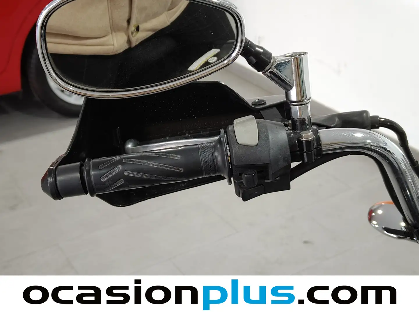 Foto Yamaha YB 125 Yamaha YB 125 (11 CV)