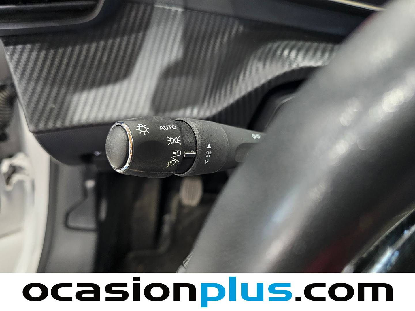 Foto Peugeot 208 Peugeot 208 BlueHDi 100 Allure (100 CV)