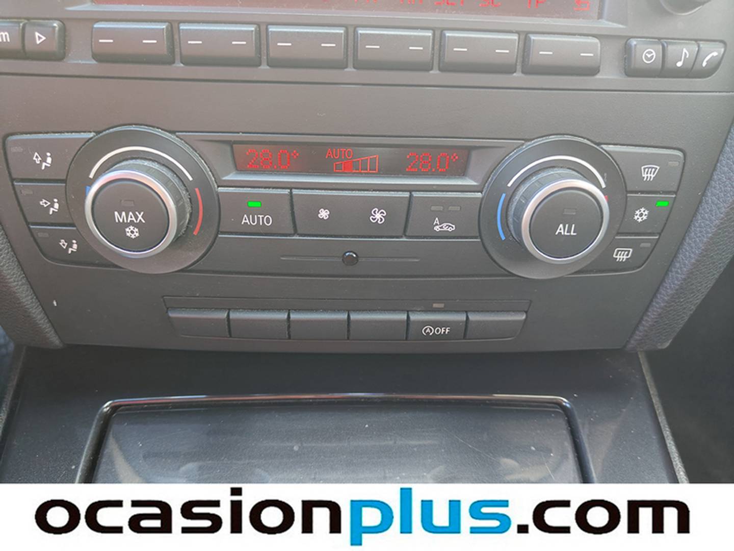 Foto BMW Serie 3 BMW Serie 3 318d Touring (143 CV)