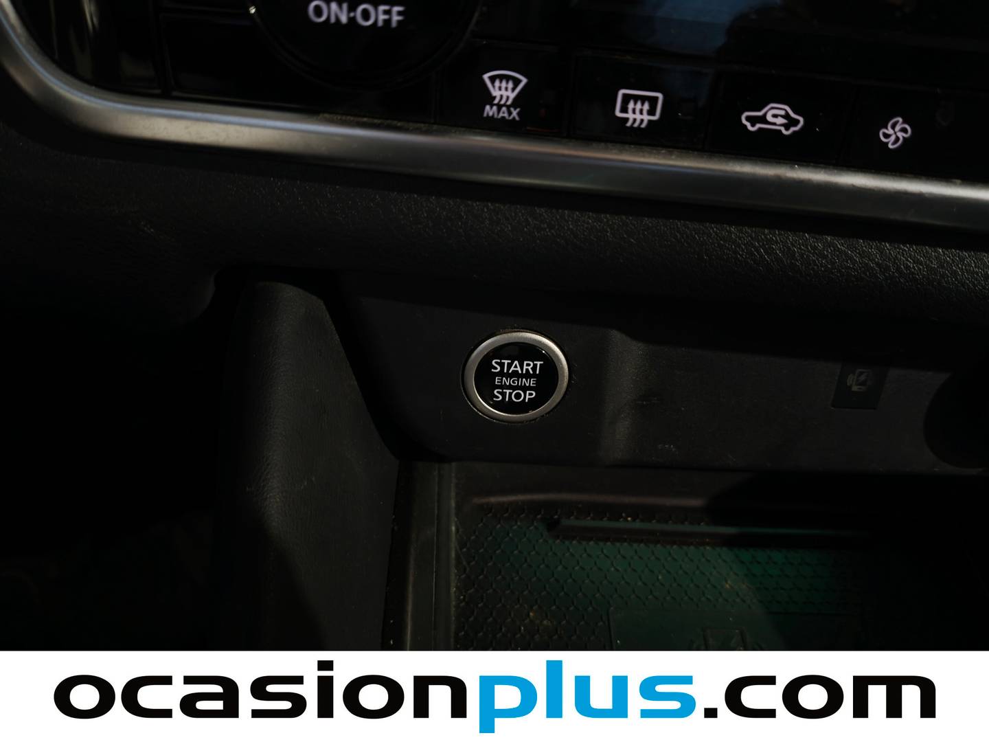 Foto Nissan QASHQAI Nissan Qashqai DIG-T 140 N-Connecta (140 CV)