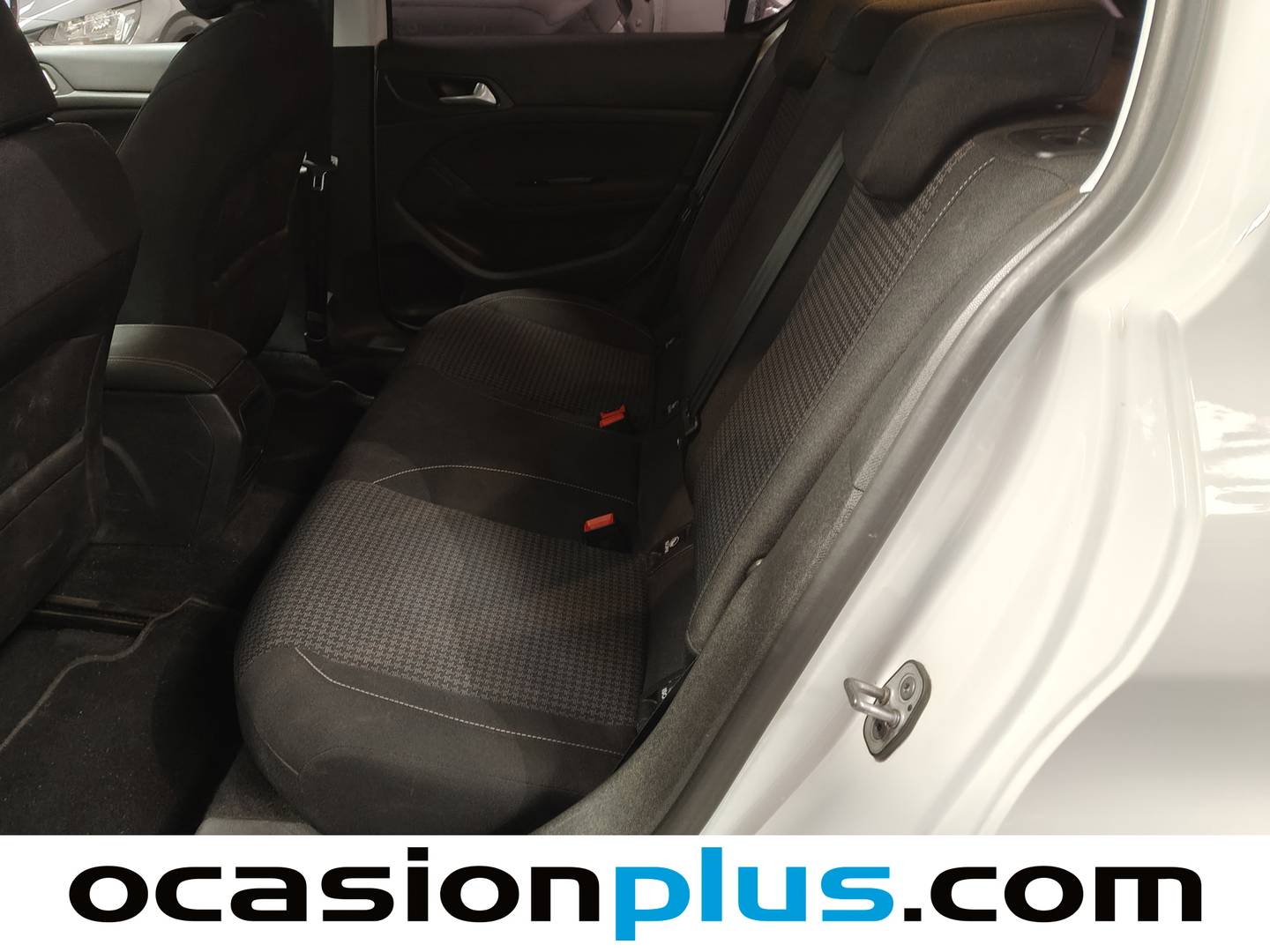 Foto Peugeot 308 Peugeot 308 PureTech 110 S&S Active Pack (110 CV)