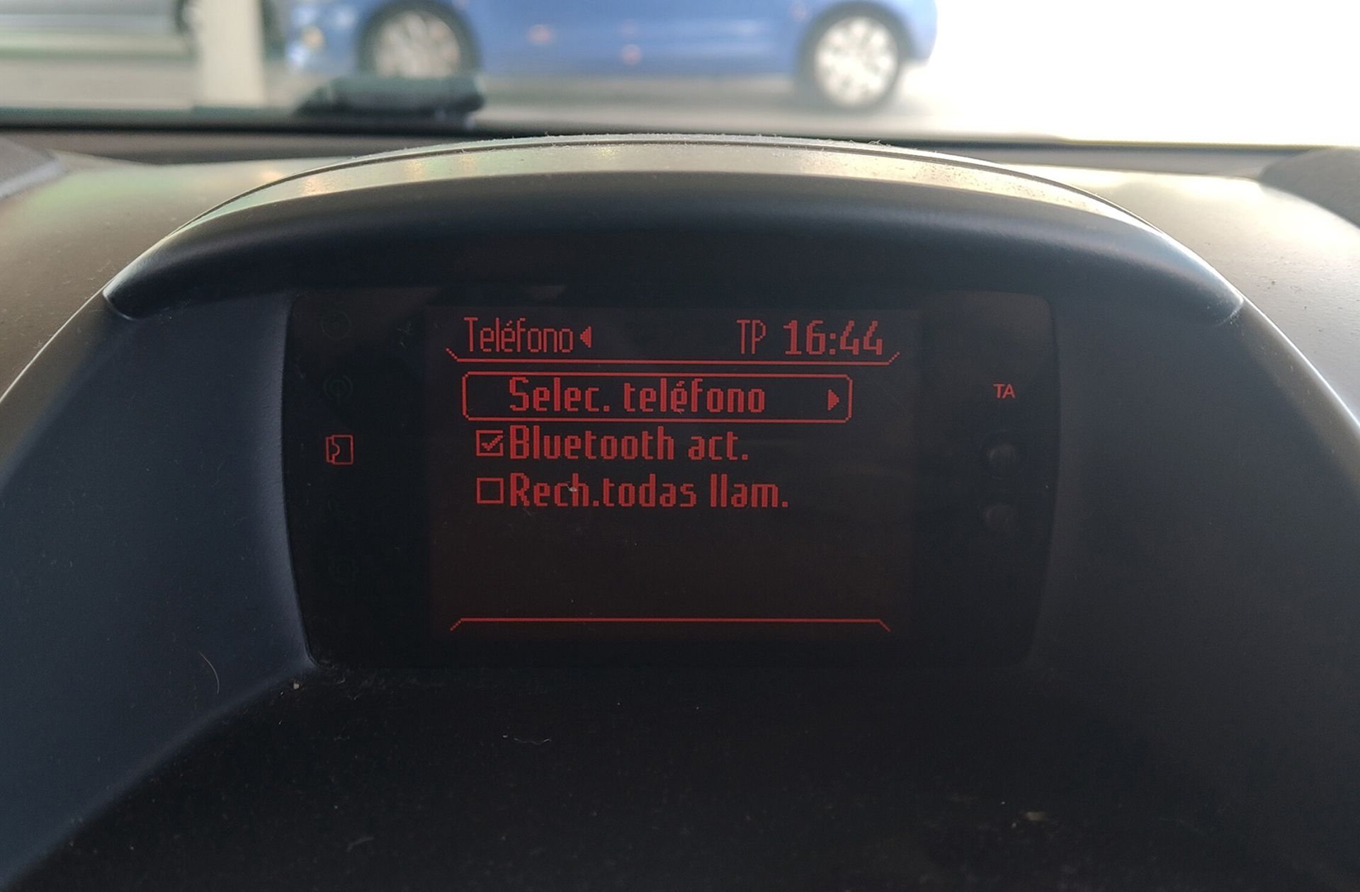 Ford Fiesta 1.4 TDCi Trend - foto 26