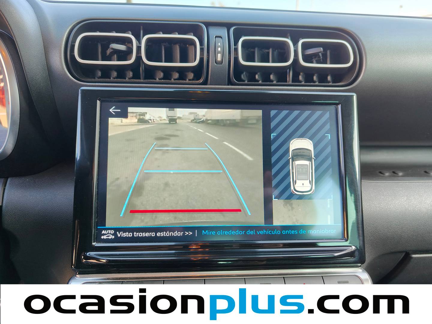 Equipamiento del Citroën C3 Aircross Citroen C3 Aircross PureTech 110 S&S Shine (110 CV)