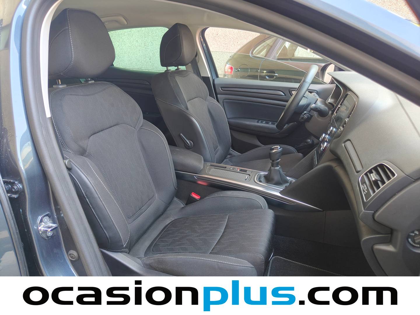 Renault Mégane Renault Megane Limited TCe  (140 CV) GPF km 0
