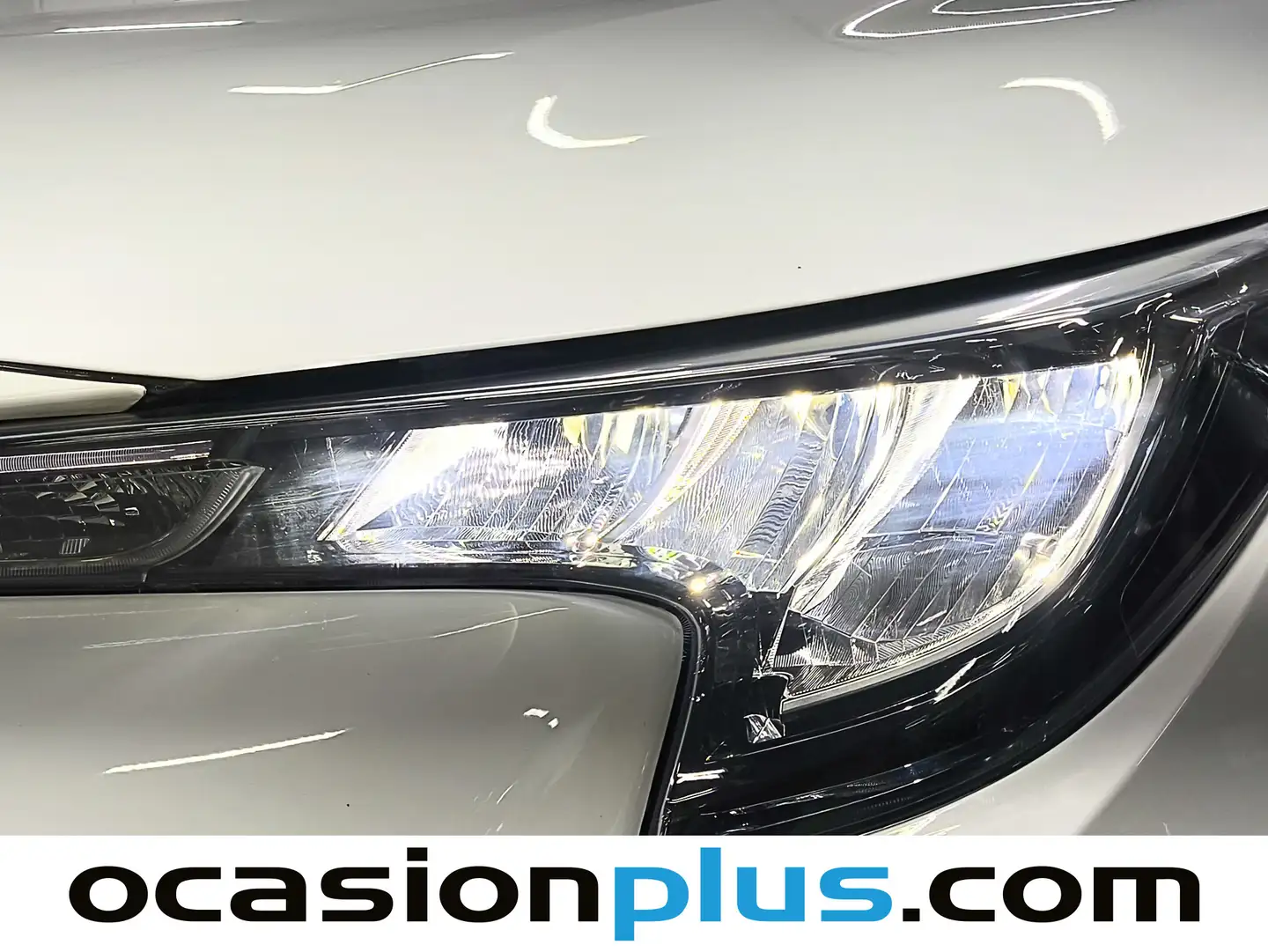 Foto Toyota Corolla Toyota Corolla 1.8 125 Híbrido Active Tech E-CVT (122 CV)