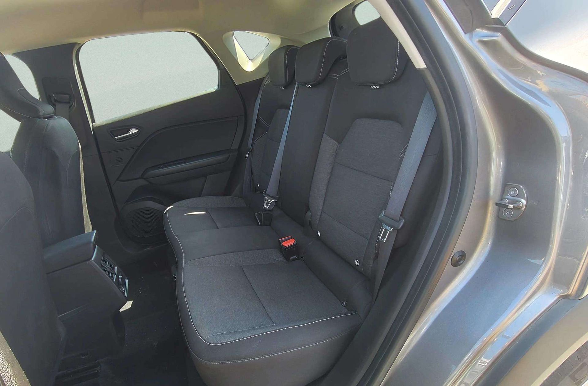 Renault Captur Evolution TCe - foto 13