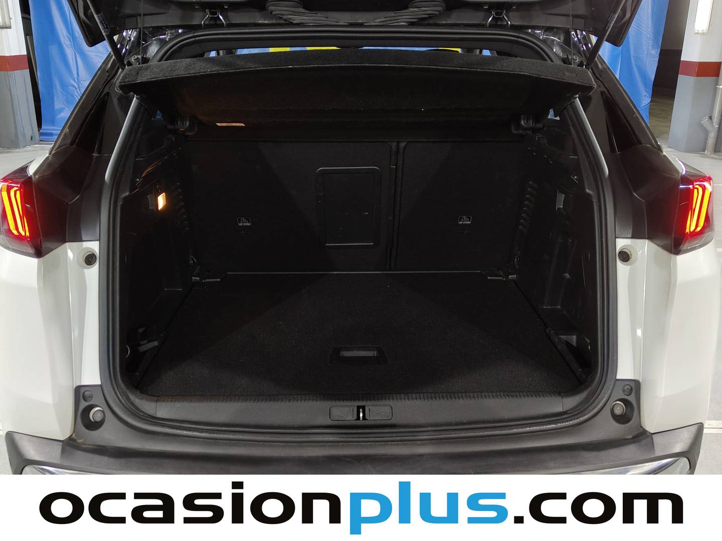 Foto Peugeot 3008 Peugeot 3008 BlueHDi 130 S&S GT EAT8 (130 CV)