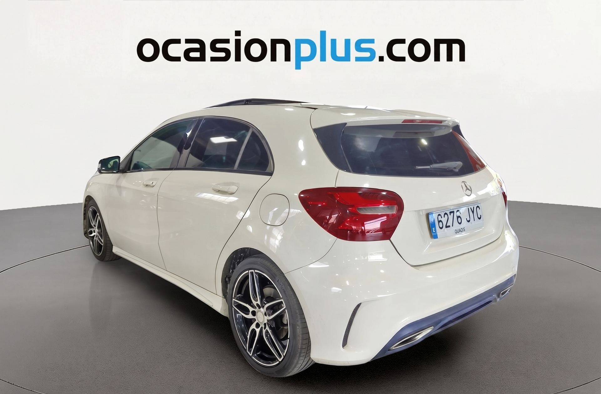 Mercedes-Benz Clase A A 200d Pack AMG - foto 4
