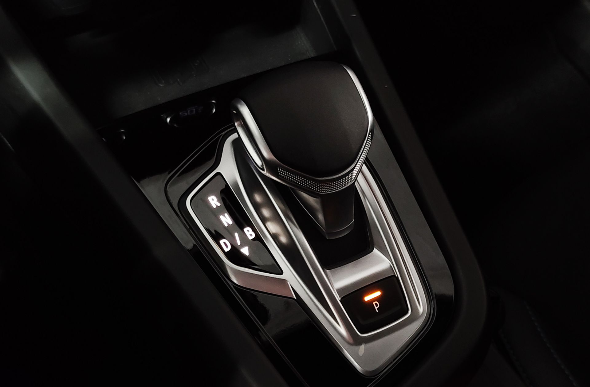 Renault Arkana Esprit Alpine E-Tech Híbrido - foto 6
