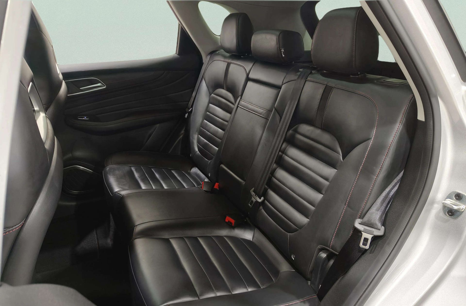 MG eHS 1.5 T-GDi PHEV Luxury - foto 14