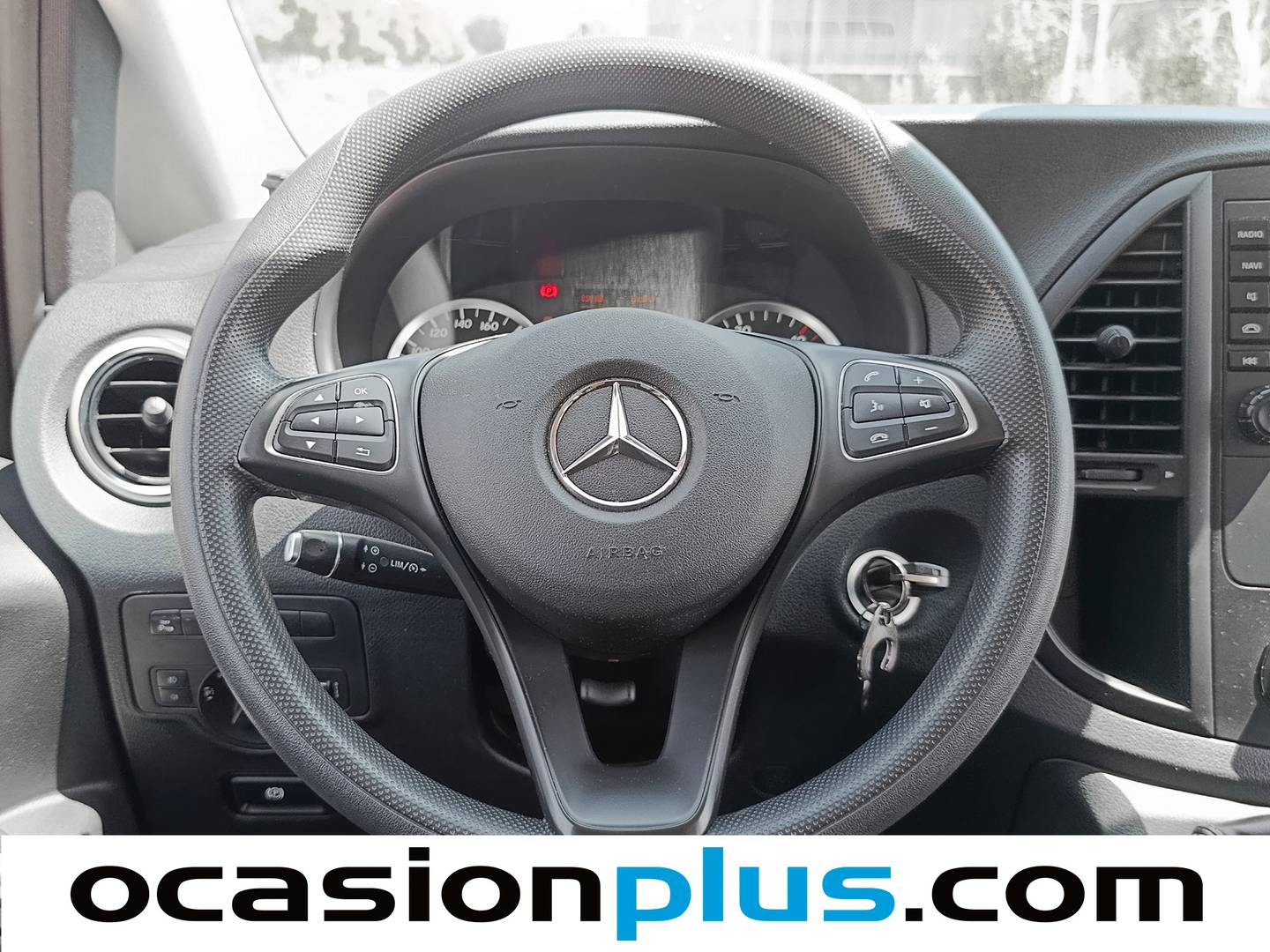 Mercedes Vito Mercedes Vito Combi 114 CDI Tourer Base Larga (136 CV) 8 Plazas de segunda mano