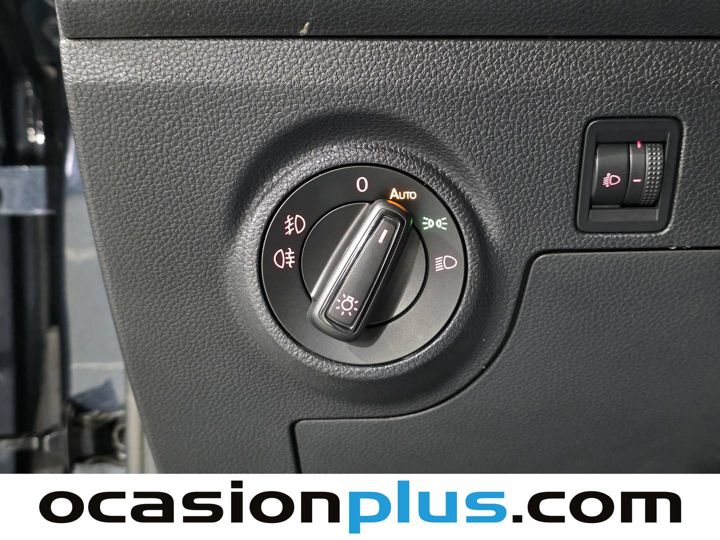 Extras del Seat Arona SEAT Arona 1.0 TSI Reference Edition S&S (95 CV)