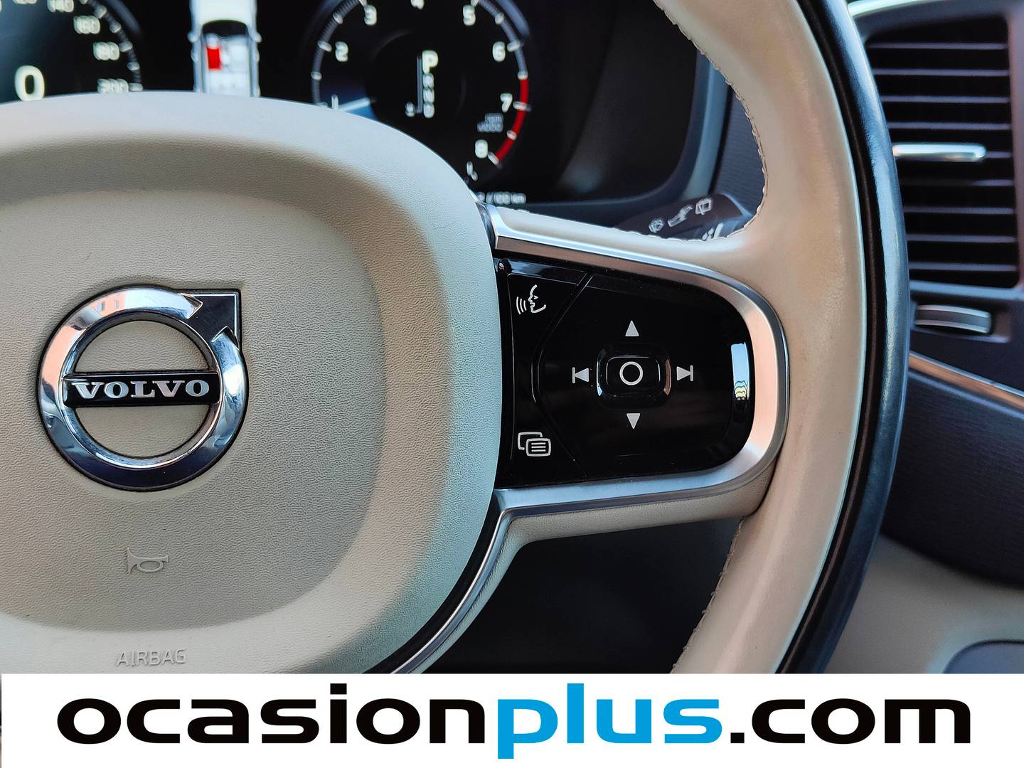 Volvo XC90 Volvo XC90 T5 Momentum AWD Auto (254 CV) 7 Plazas km 0