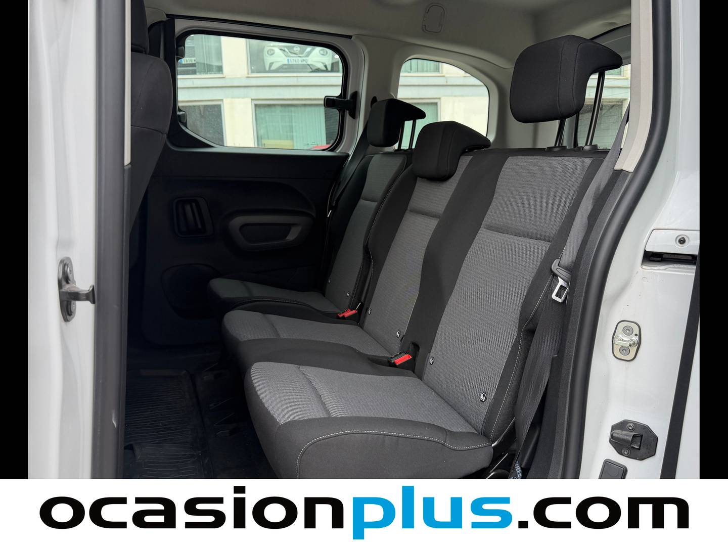 Foto asientos traseros Toyota Proace City Verso Toyota Proace City Verso 1.5D L1 VX (131 CV)
