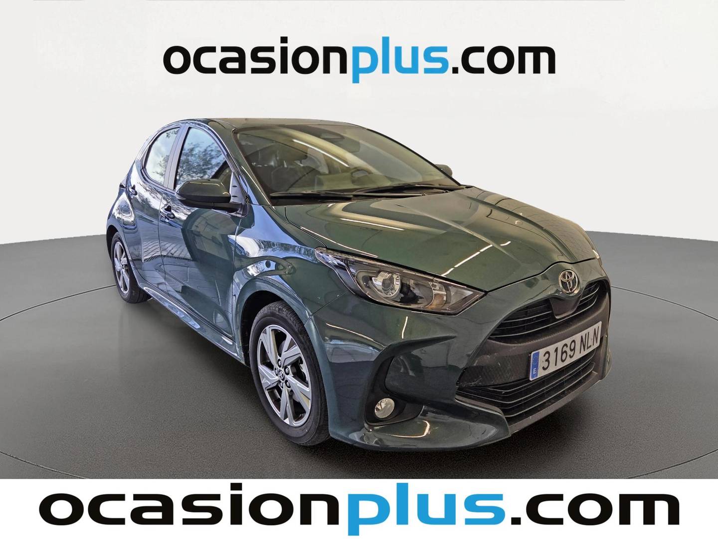 Foto delantera Toyota Yaris Toyota Yaris 120H Active Plus (116 CV) derecha
