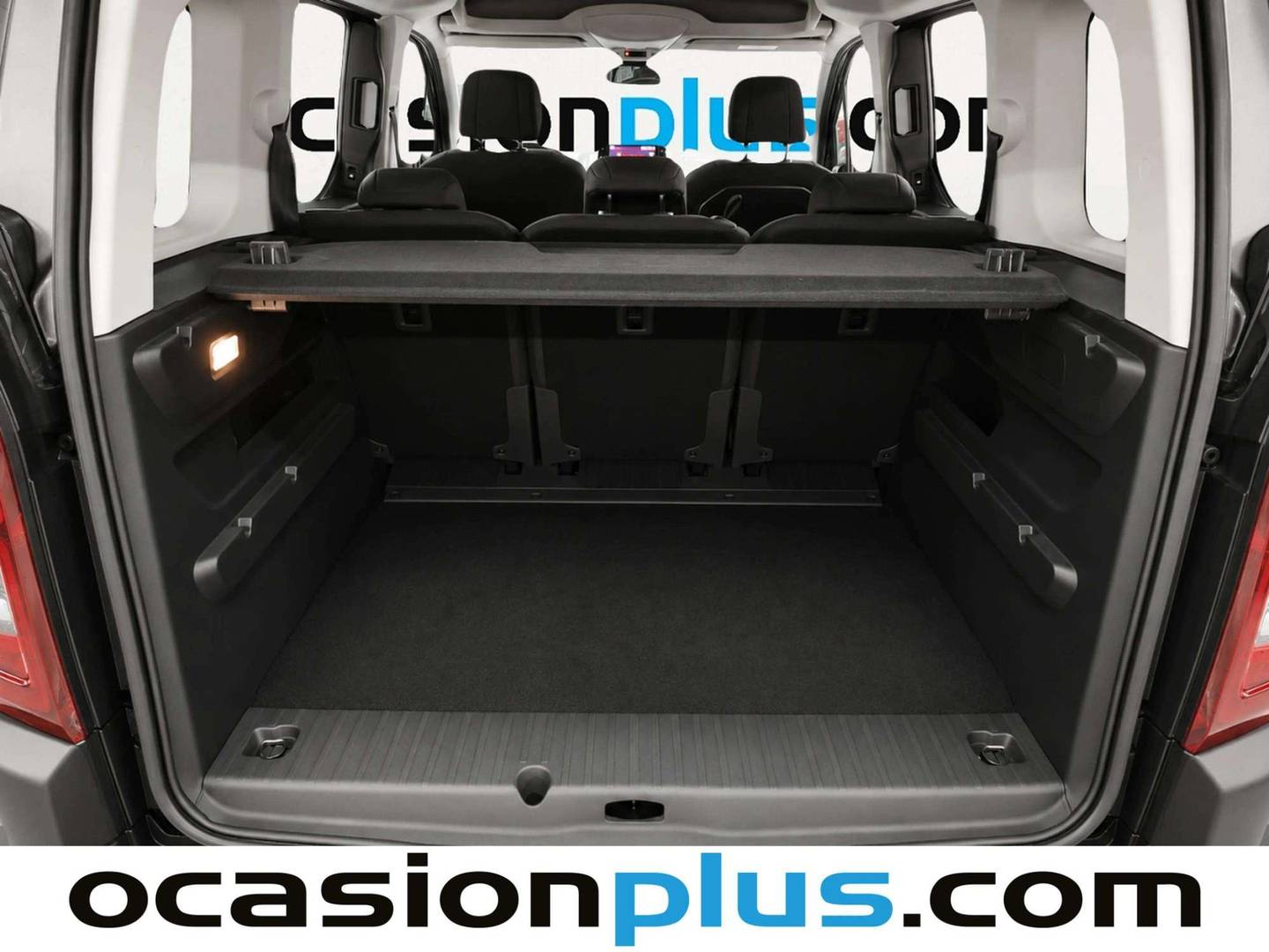 Fotos maletero Citroën Berlingo Citroën Berlingo BlueHDi 130 S&S Talla M Shine (130 CV)