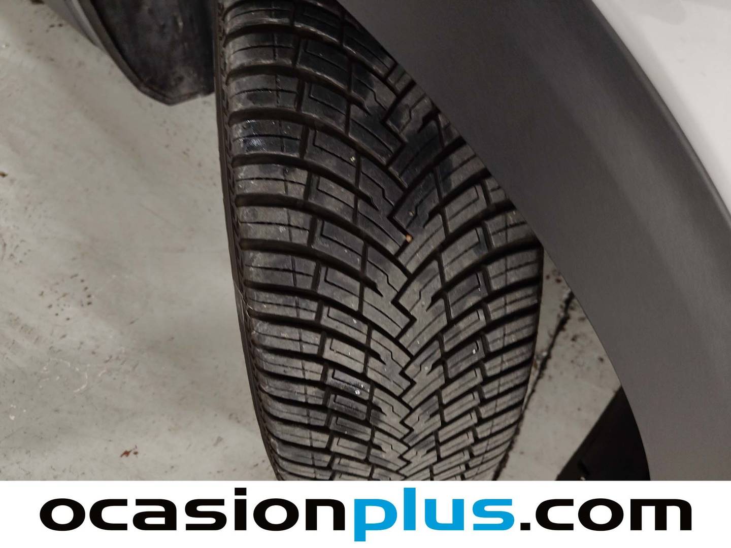 Foto Peugeot 3008 Hybrid Peugeot 3008 Hybrid 300 Allure Pack e-EAT8 (300 CV)