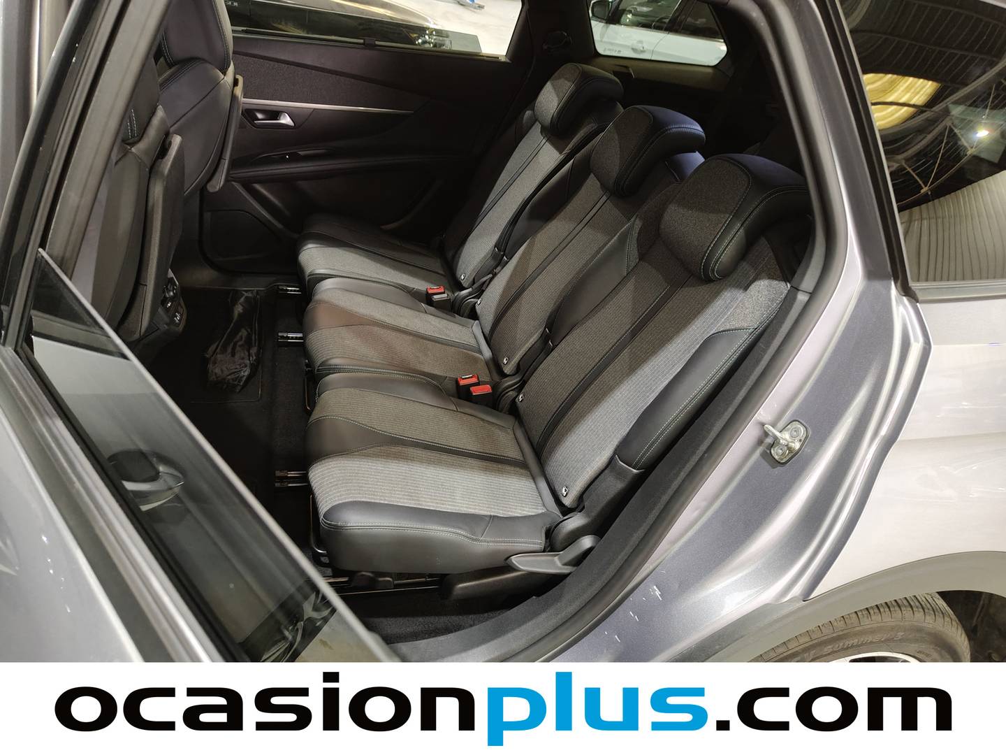 Foto Peugeot 5008 Peugeot 5008 PureTech 130 S&S Allure Pack EAT8 7 Plazas (130 CV)