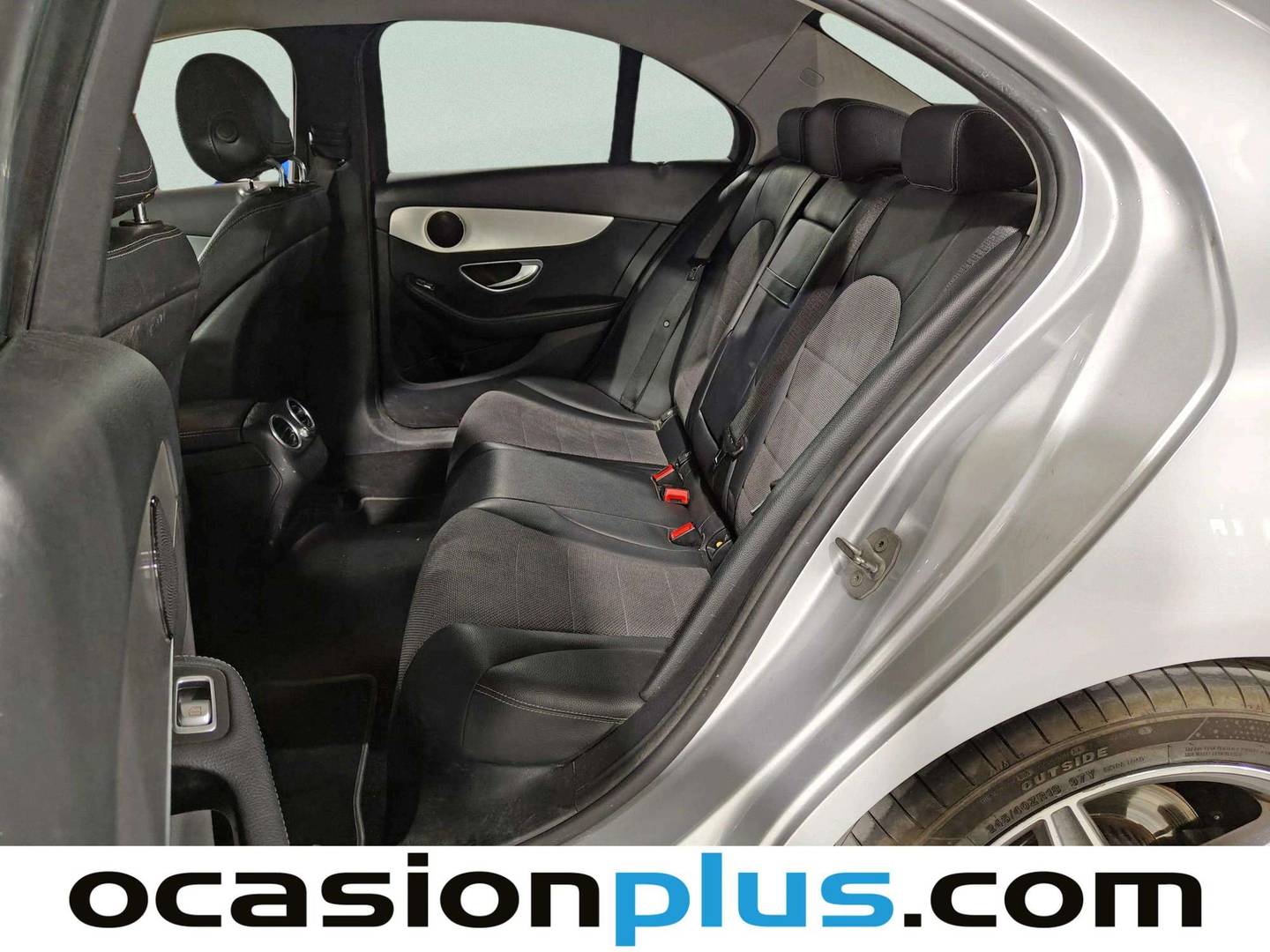 Foto asientos traseros Mercedes Clase C Mercedes-Benz Clase C 220 d (170 CV) Pack AMG