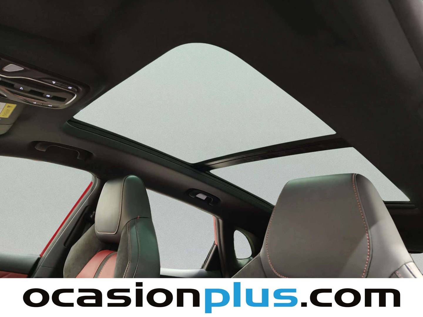 Extras y acabados del MG HS MG HS MG HS 1.5 Turbo GDI Luxury DCT 119 kW (162 CV)