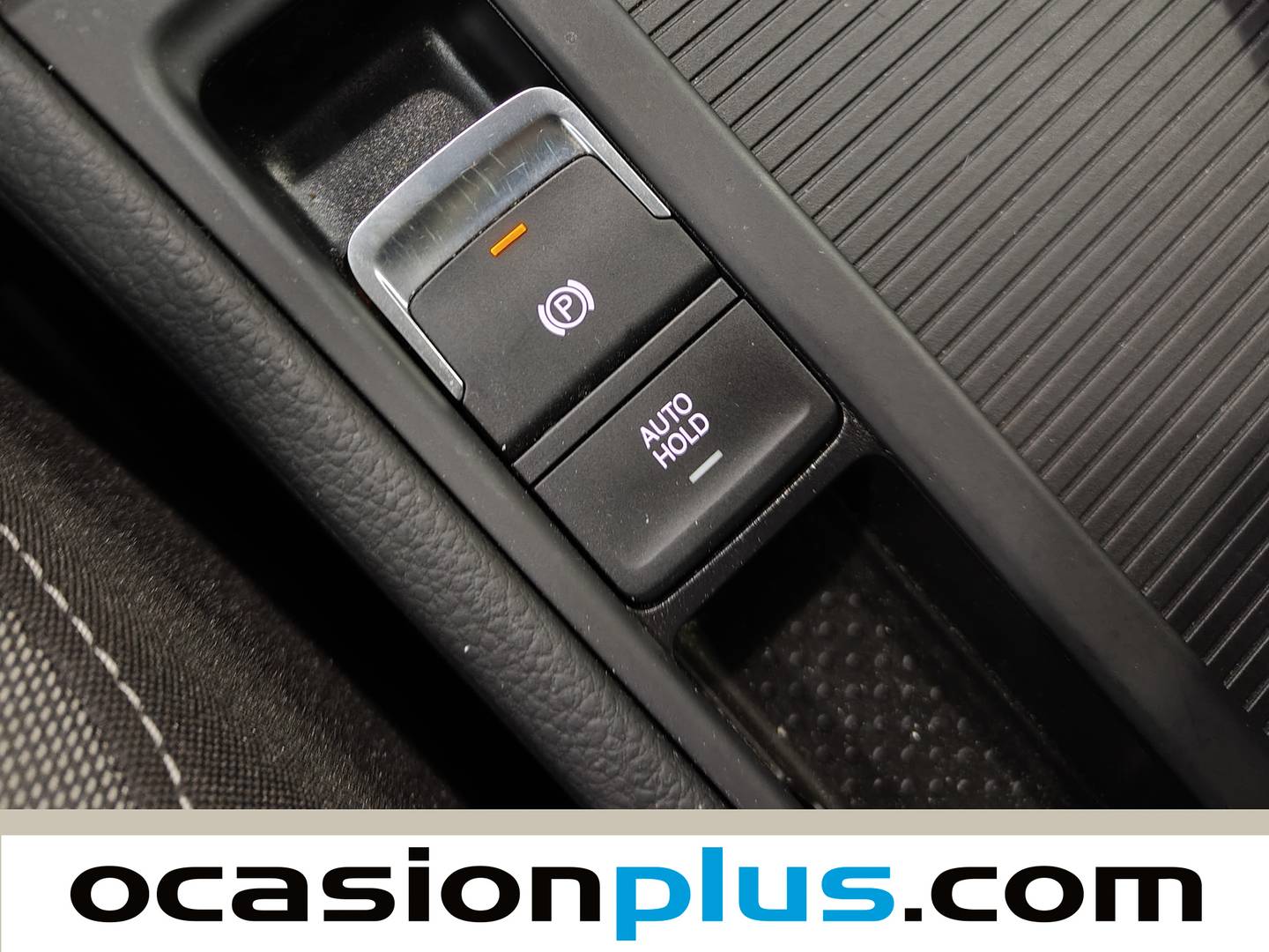 Foto Volkswagen Golf Volkswagen Golf Sport 2.0 TDI (150 CV) DSG Pack R-Line