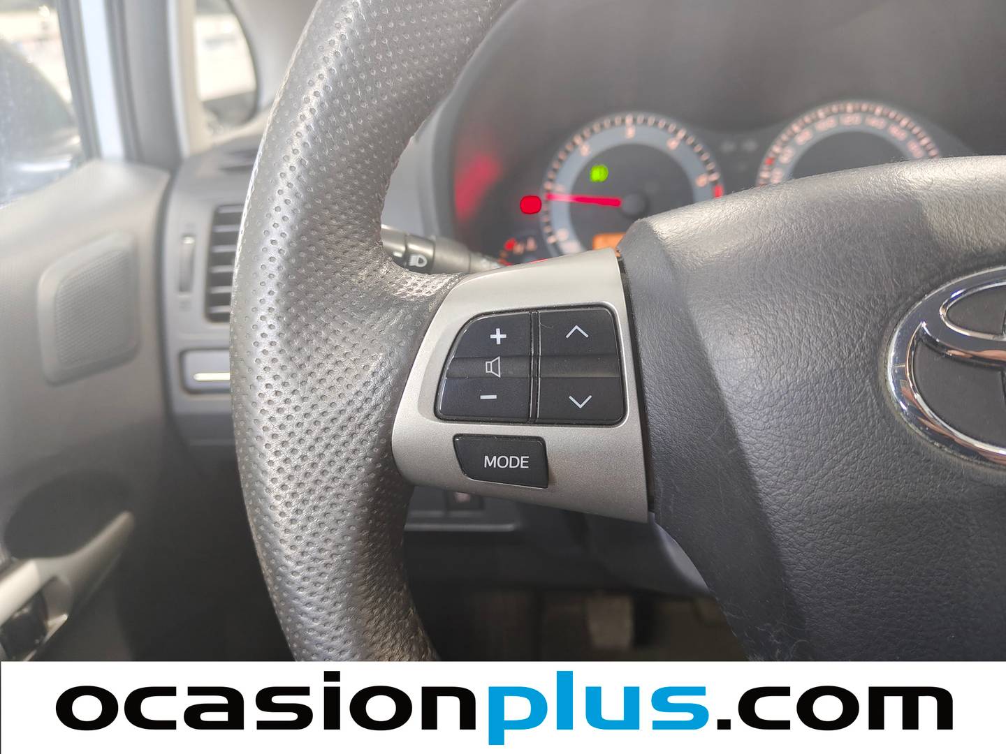 Toyota Auris Toyota Auris 1.4 D-4D DPF TS (90 CV) seminuevo