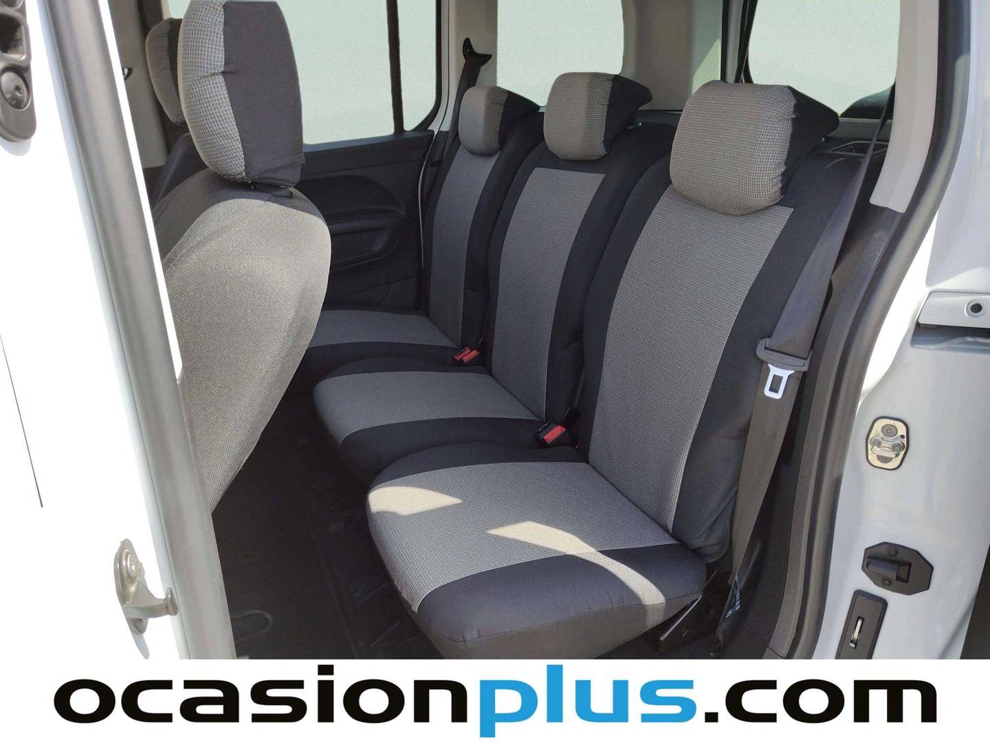 Foto asientos traseros Citroën Berlingo Citroën Berlingo BlueHDi 100 S&S Plus Talla M (102 CV)