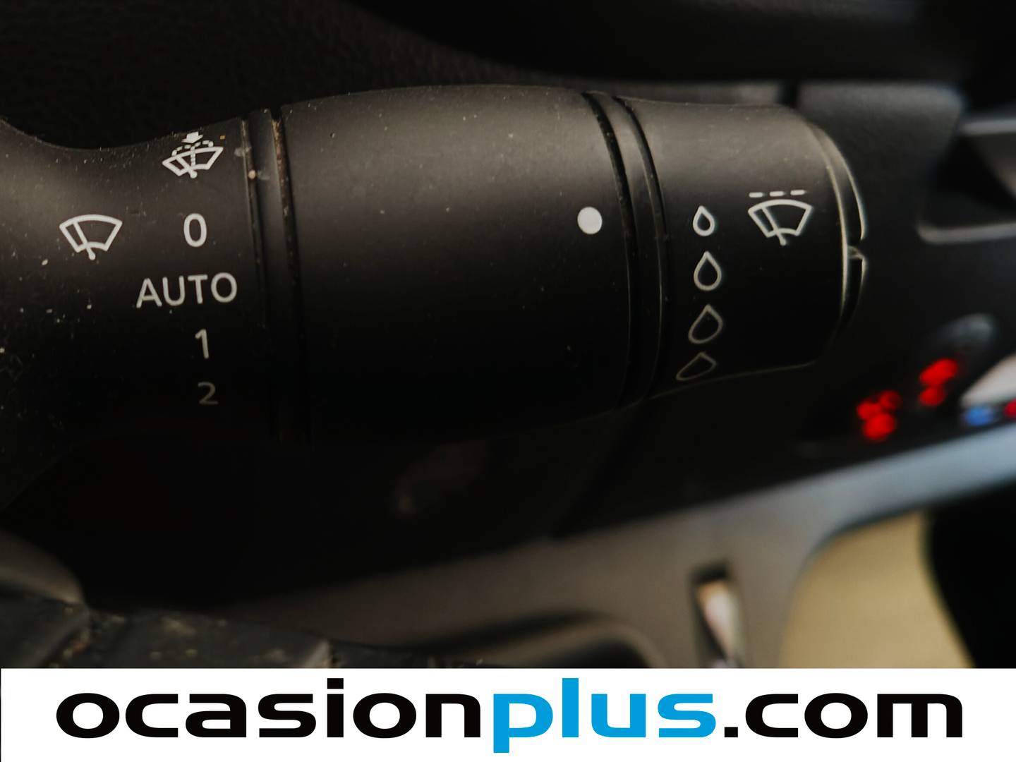 Equipamiento del Nissan NV400 Nissan NV400 Furgon 2.3 dCi COMFORT L2H2 3500 (135 CV)