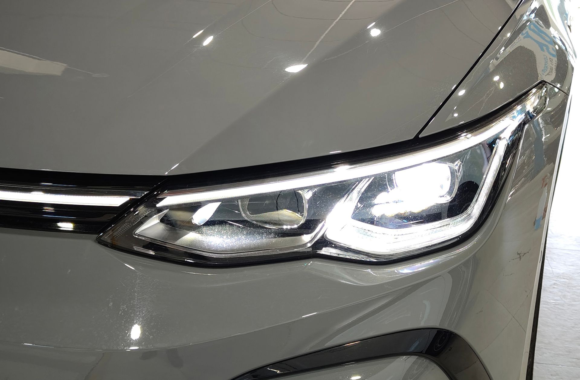 Volkswagen Golf R-Line 1.5 eTSI DSG - foto 15