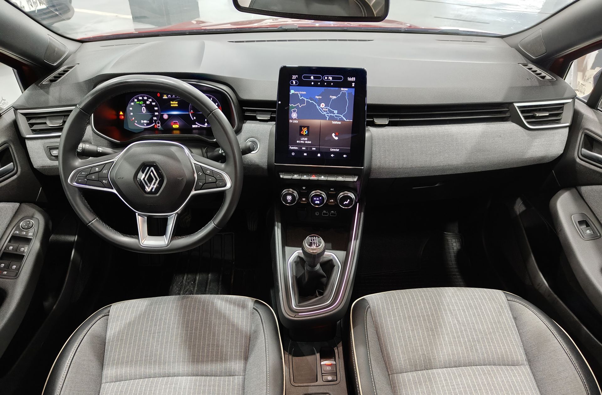 Renault Clio Techno TCe - foto 6