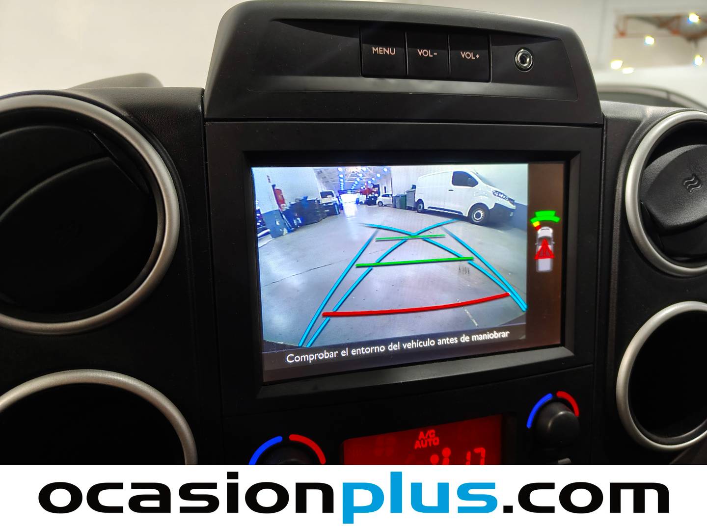 Equipamiento del Citroën Berlingo Citroën Berlingo Combi PureTech 110 Multispace 20 Aniversario (110 CV)