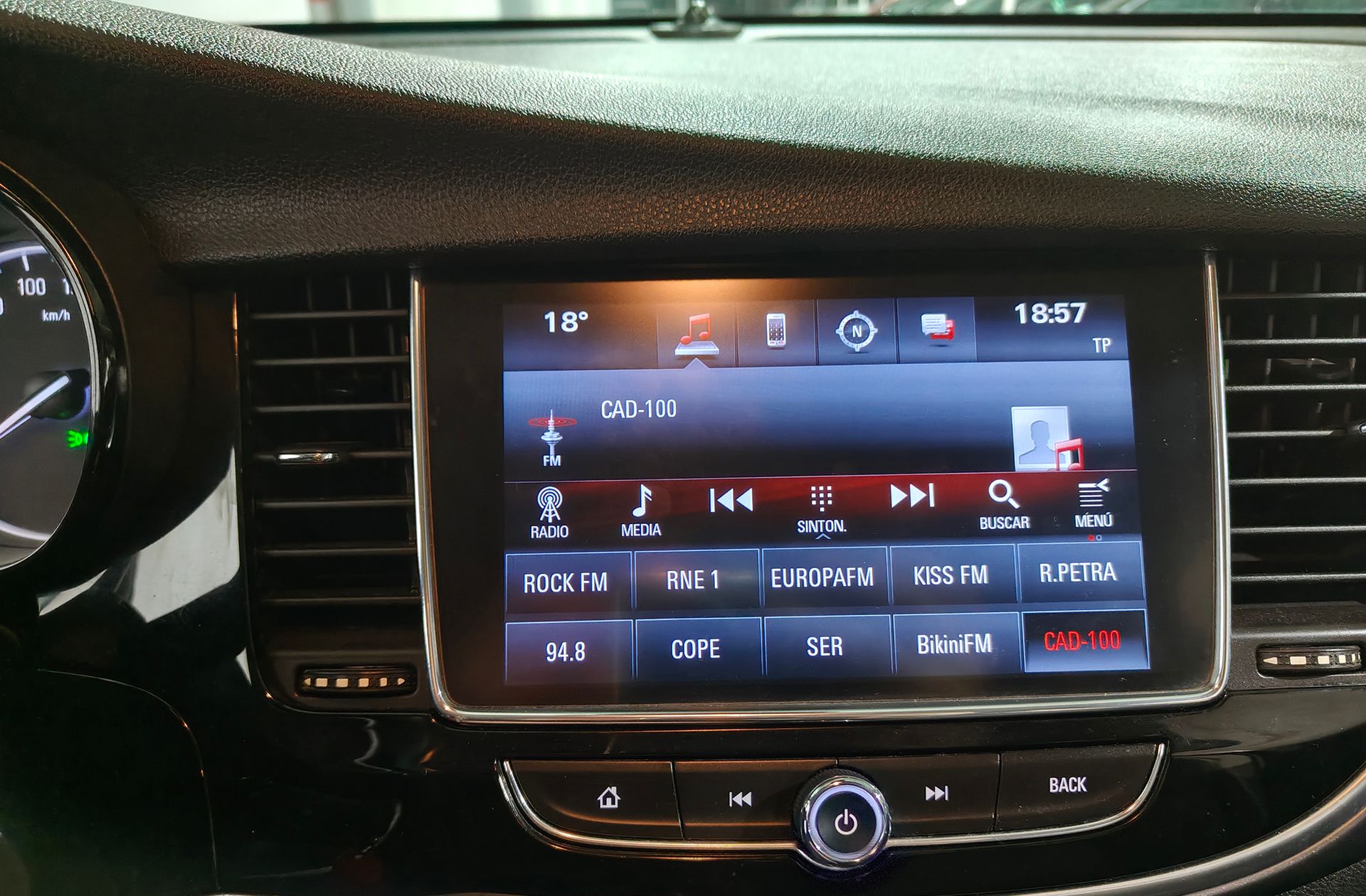 Opel Mokka 1.4 T Selective 4x2 - foto 33