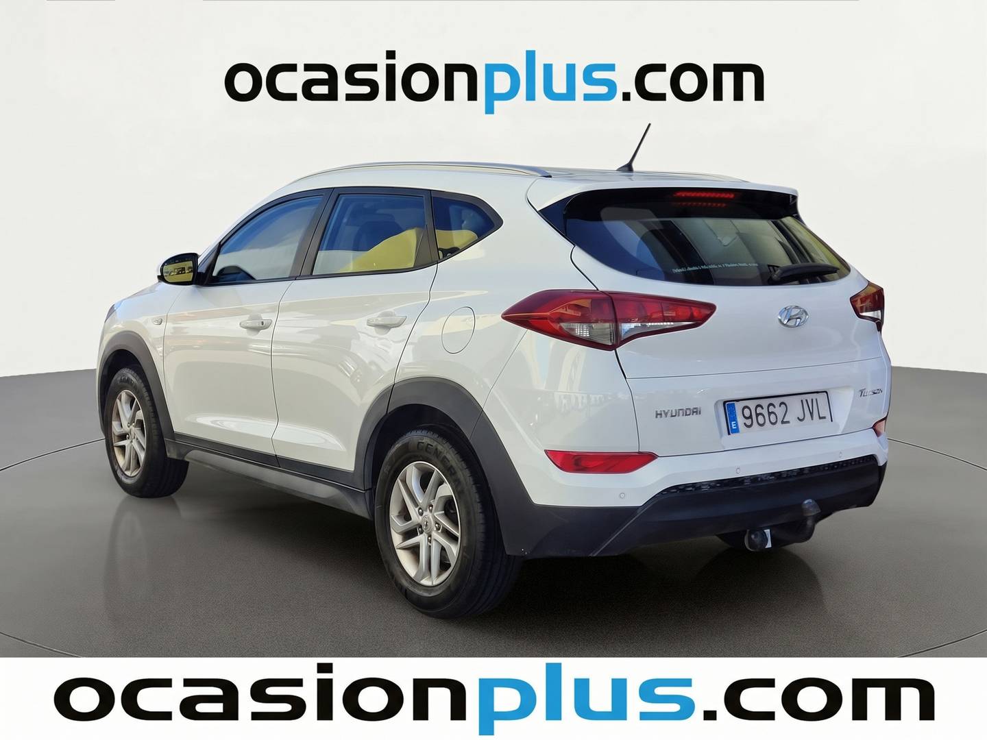 Foto trasera Hyundai Tucson Hyundai Tucson 1.6 GDI BlueDrive Essence 4x2 (131 CV) izquierda