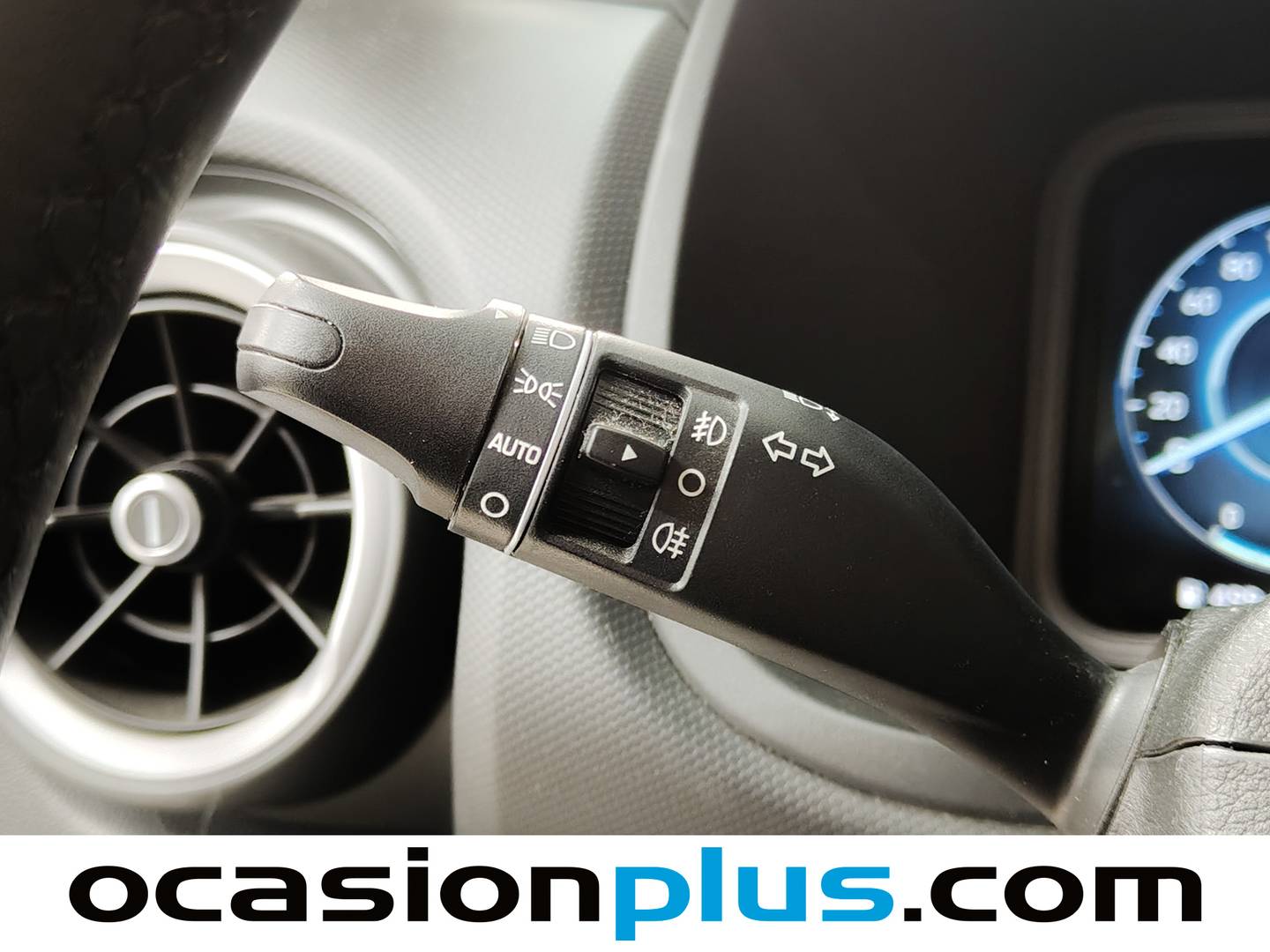 Foto Hyundai Kona Hyundai Kona 1.6 GDI HEV Maxx DCT (141 CV)