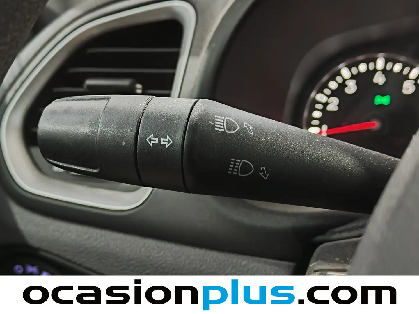 Foto Jeep Renegade Jeep Renegade 1.6 E-TORQ HP Sport 4x2 E6 (110 CV)