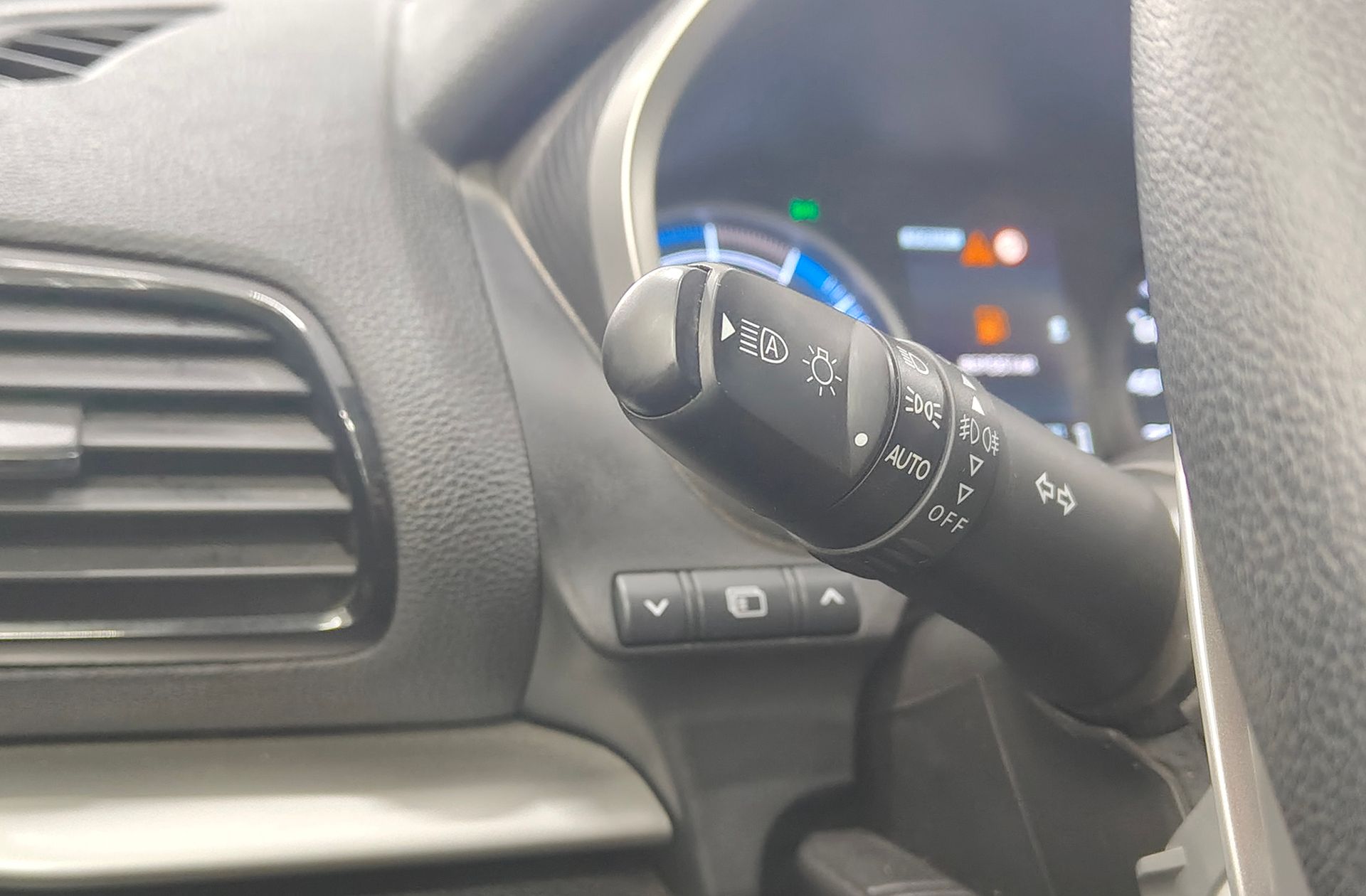 Mitsubishi Eclipse Cross 2.4 PHEV Kaiteki 4WD - foto 23