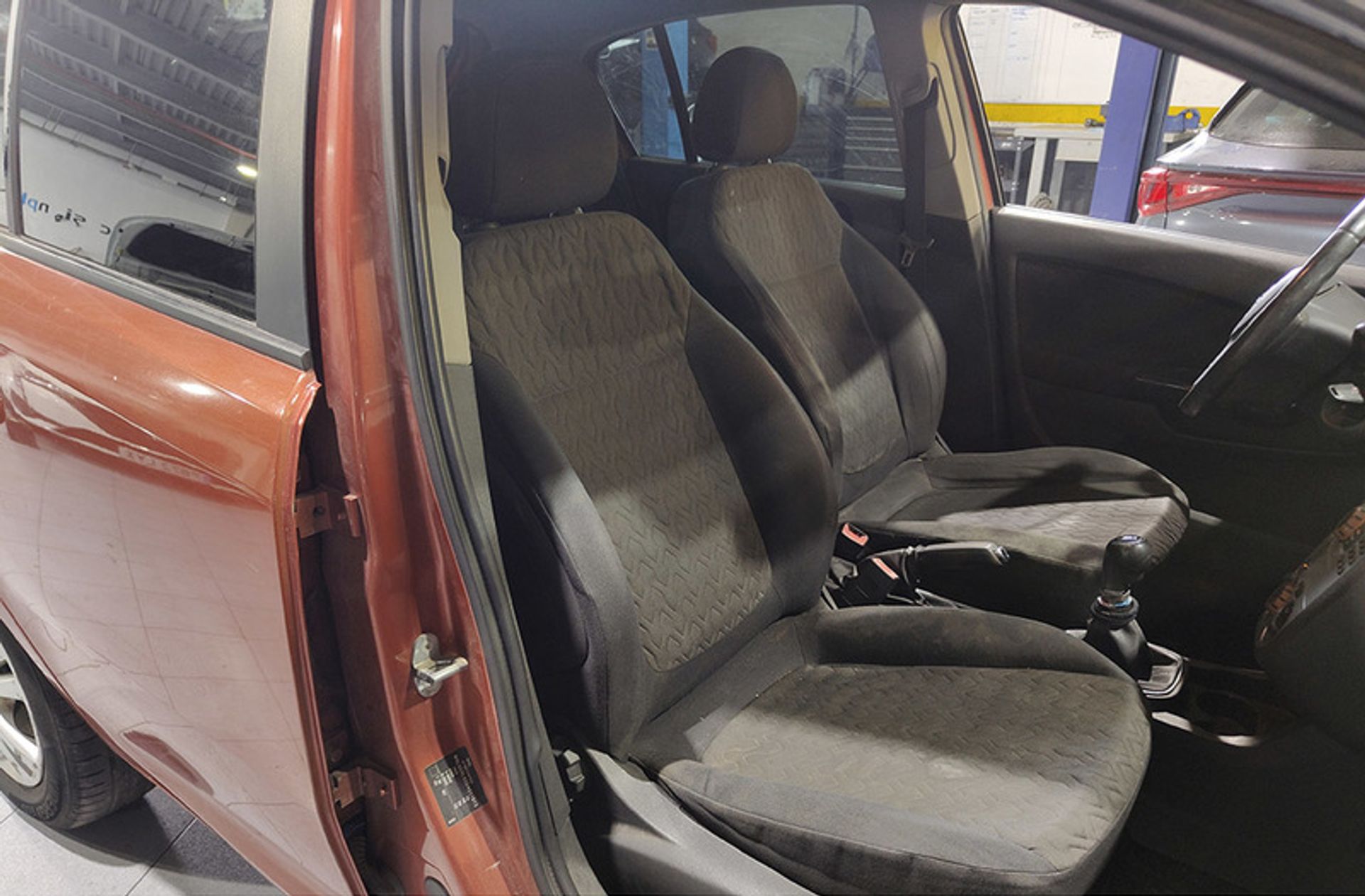 Opel Corsa 1.2 Expression - foto 15