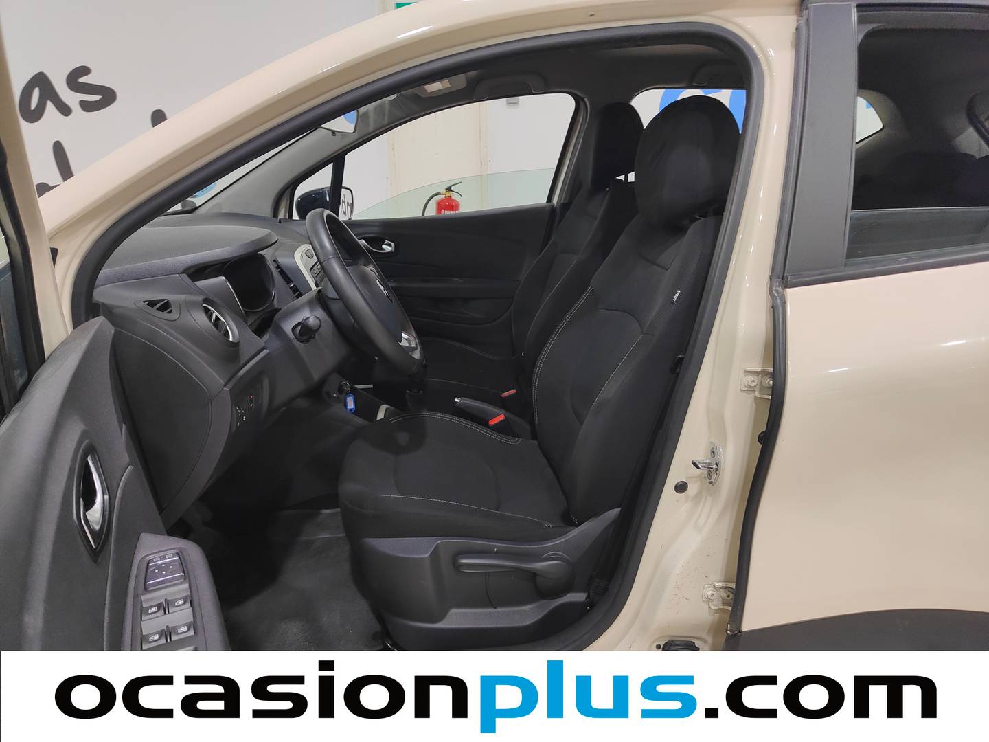 Foto asientos delanteros Renault Captur Renault Captur Intens Energy eco2 dCi (90 CV)