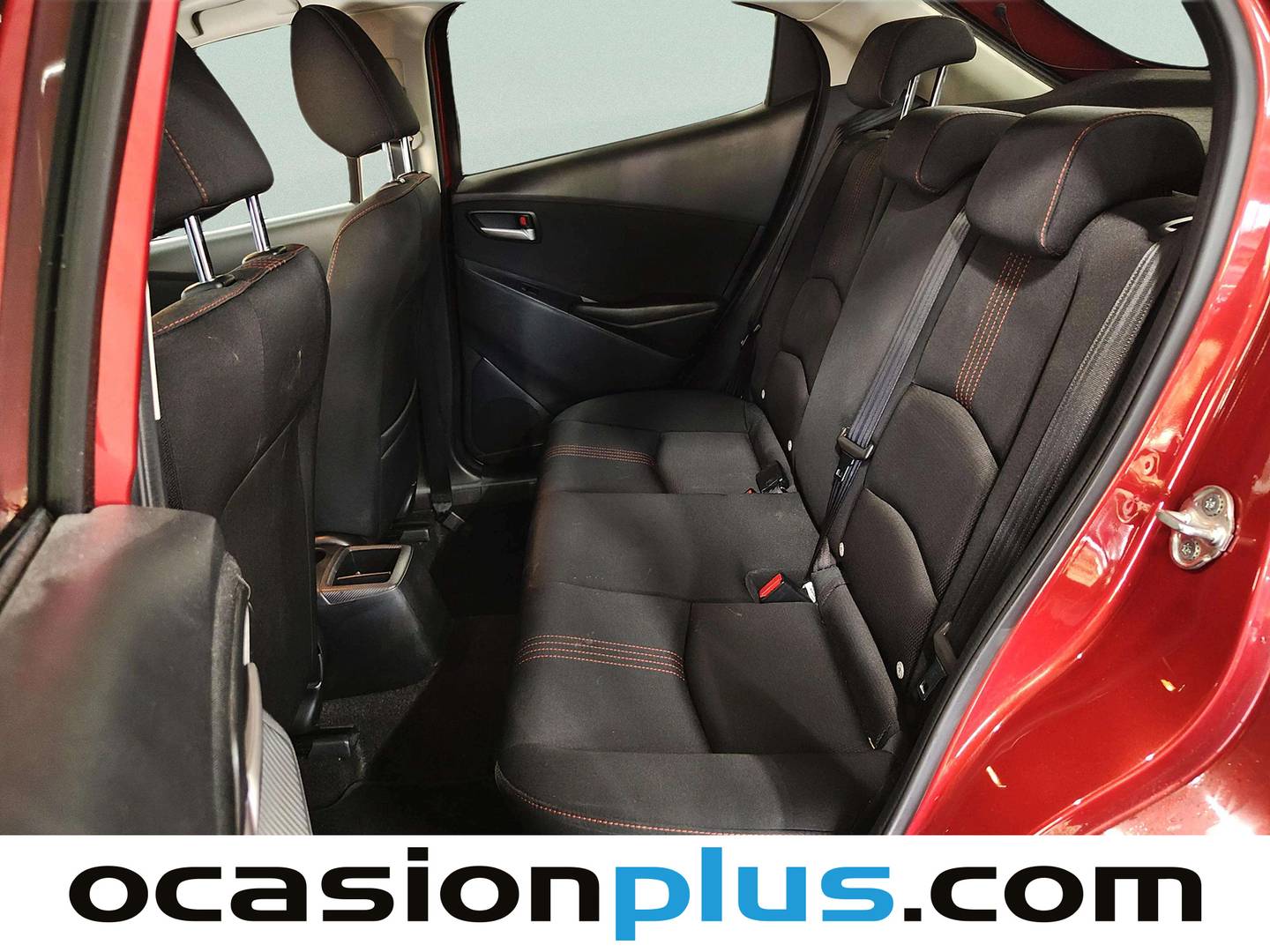 Foto asientos traseros Mazda Mazda2 Mazda Mazda 2 e-SKYACTIV G Homura (90 CV)