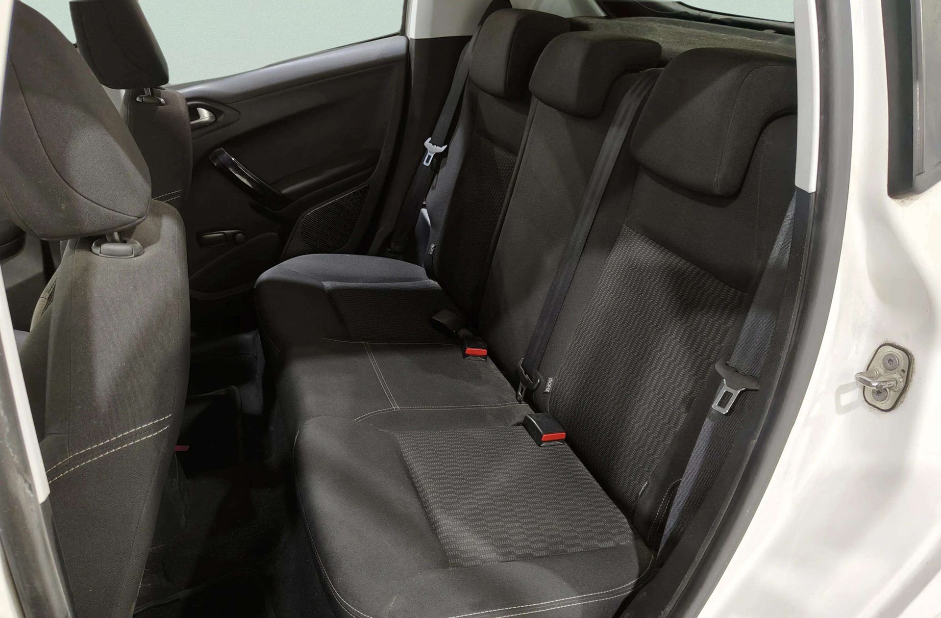 Peugeot 208 1.2 PureTech Active - foto 10