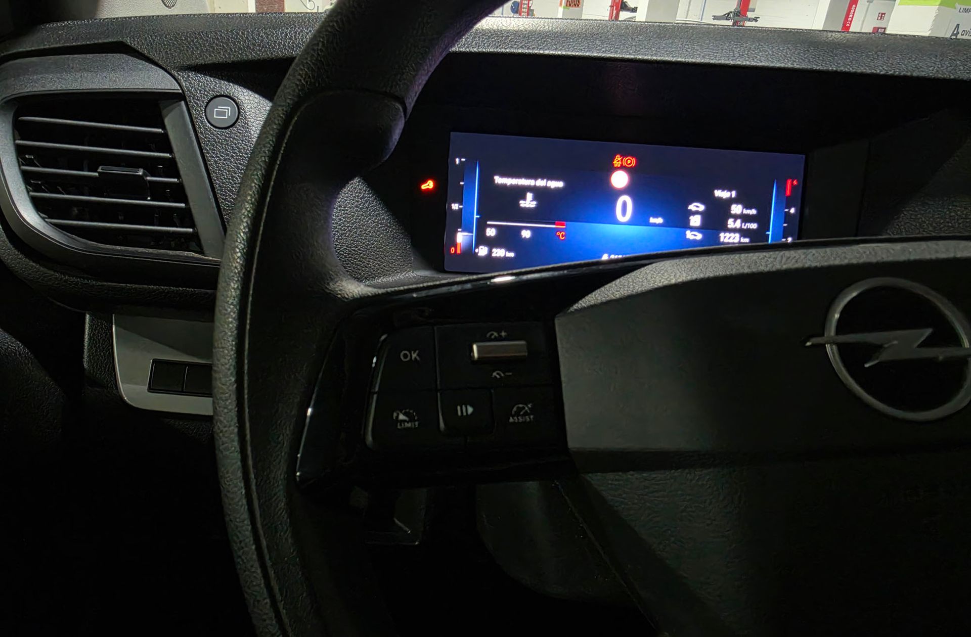 Opel Vivaro Furgon BlueHDi 120 - foto 19