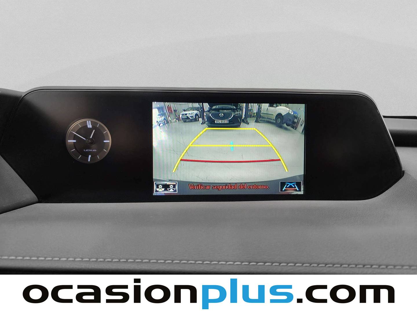 Extras del Lexus UX Lexus UX 250h Business 2WD (184 CV)