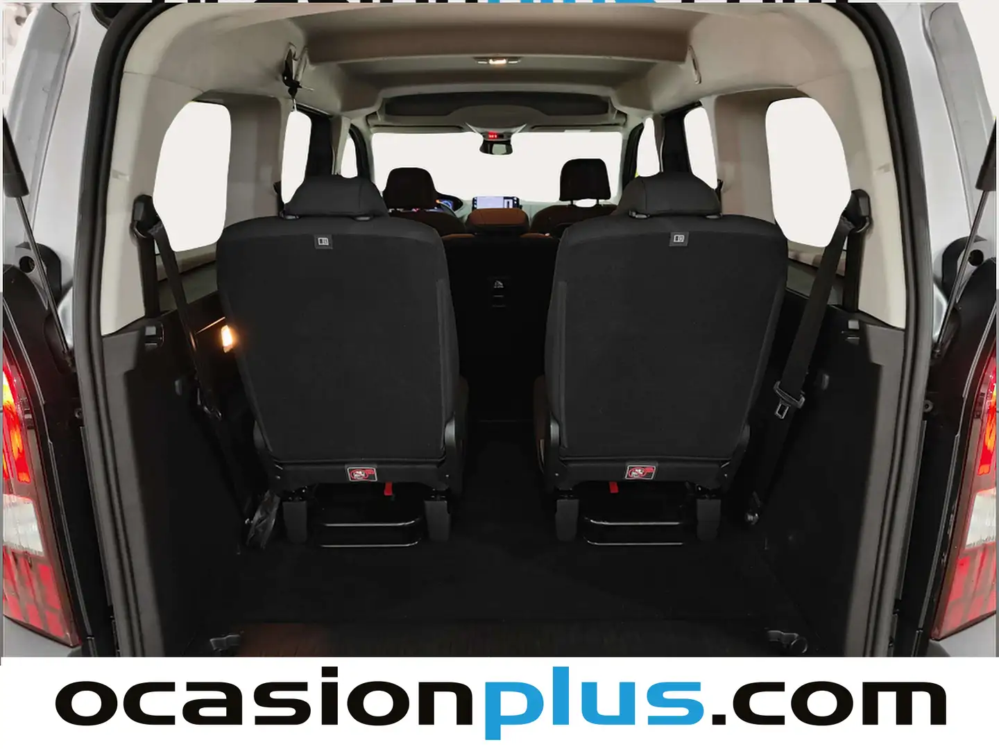 Foto Peugeot Rifter Peugeot Rifter BlueHDi 130 GT Long EAT8 (130 CV) 7 Plazas