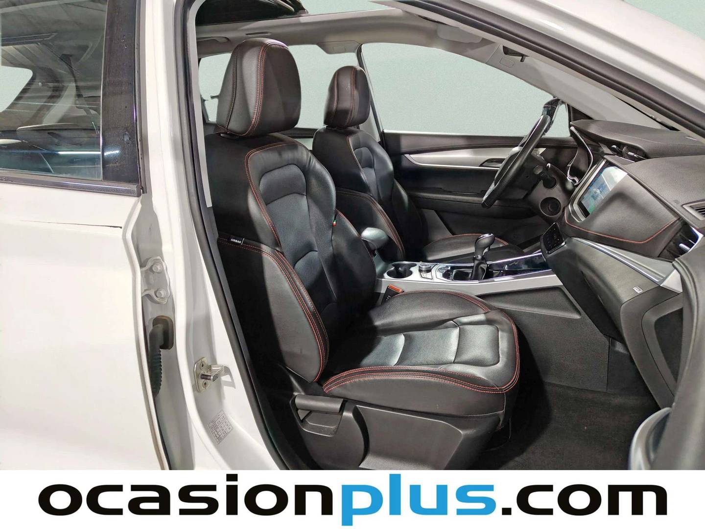 Foto SWM G01 SWM G01 1.5T Luxury (131 CV)