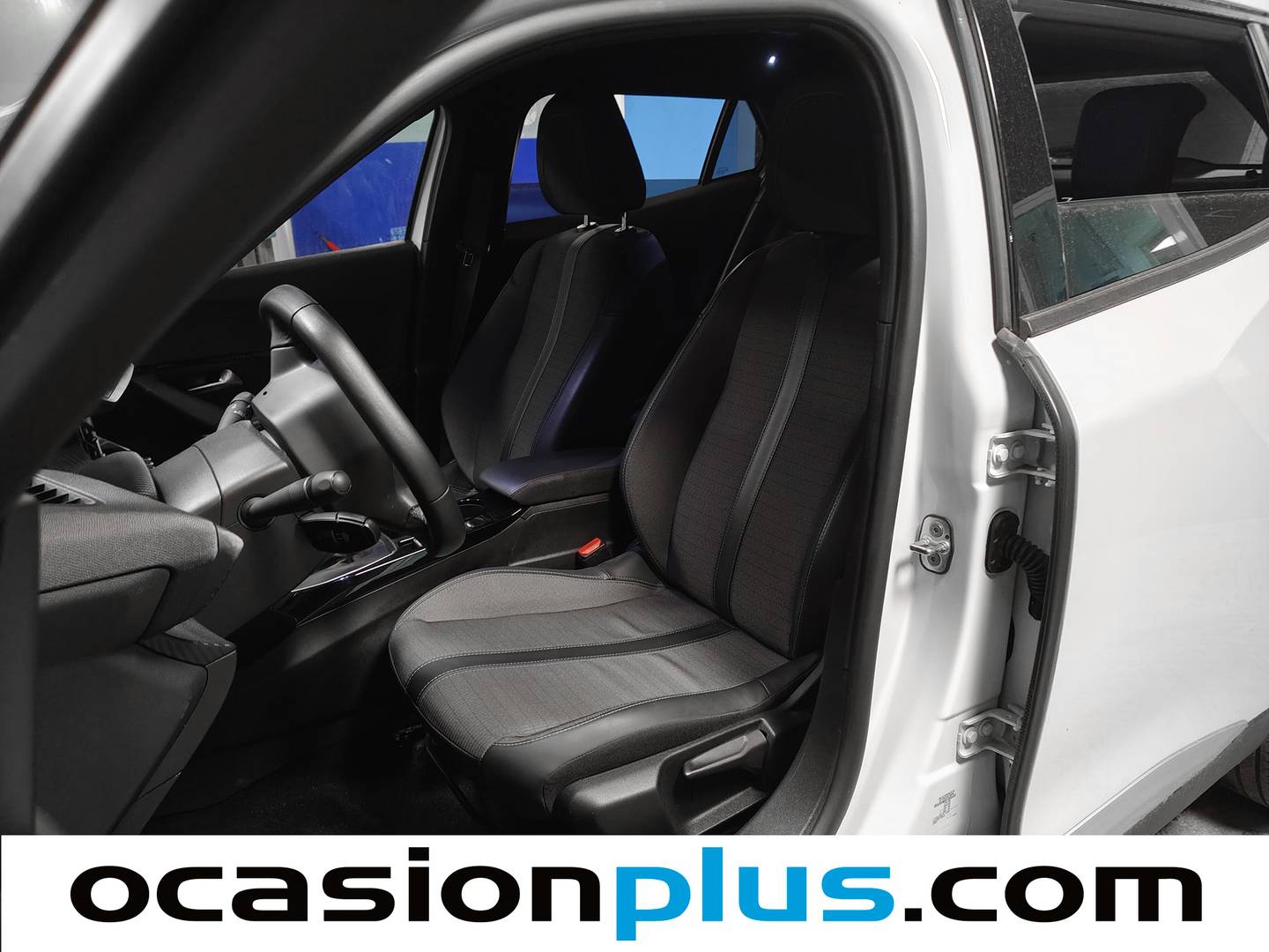 Foto Peugeot 2008 Peugeot 2008 PureTech 100 S&S Allure (100 CV)