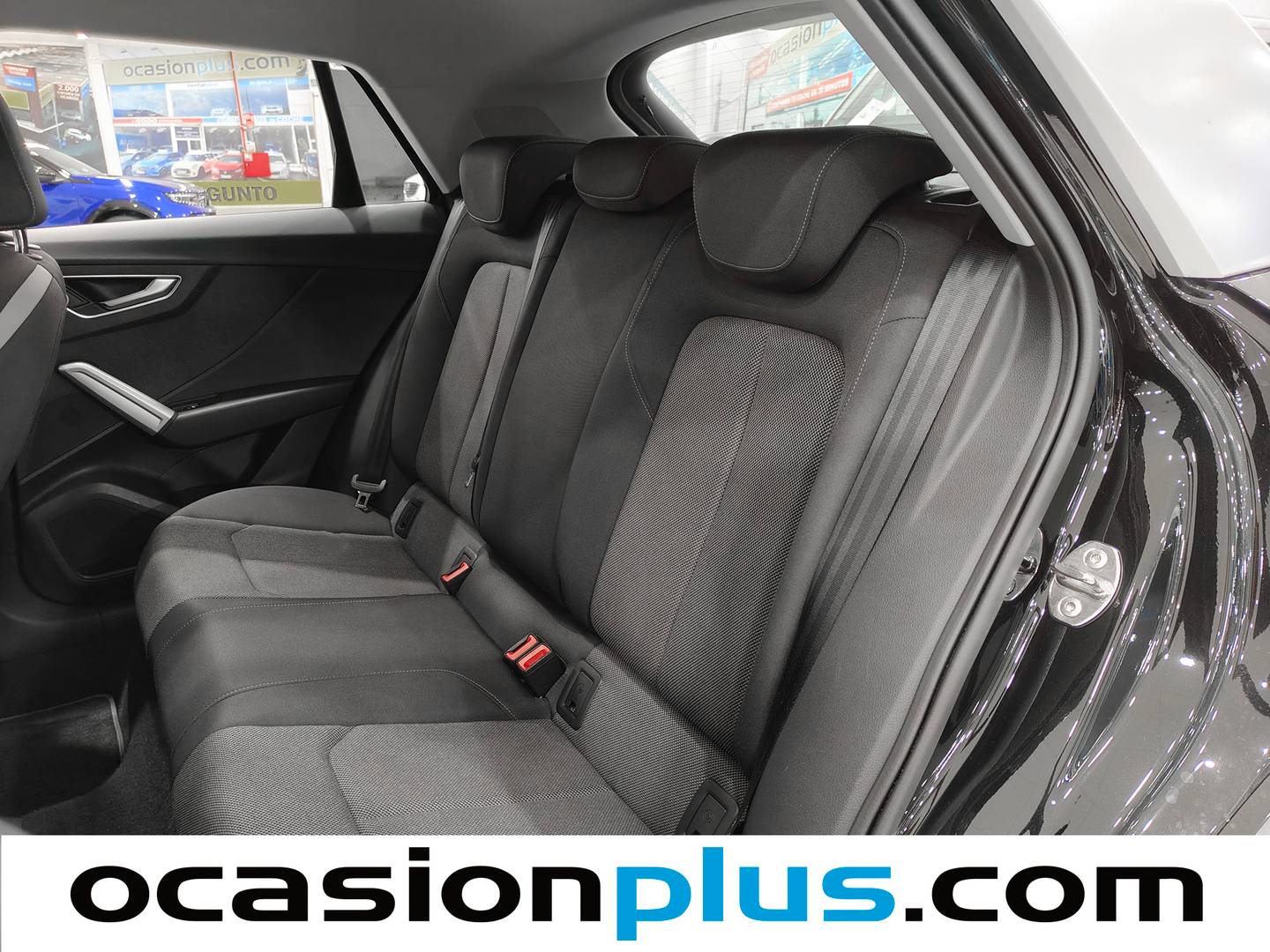 Foto asientos traseros Audi Q2 Audi Q2 S line 30 TDI (116 CV)